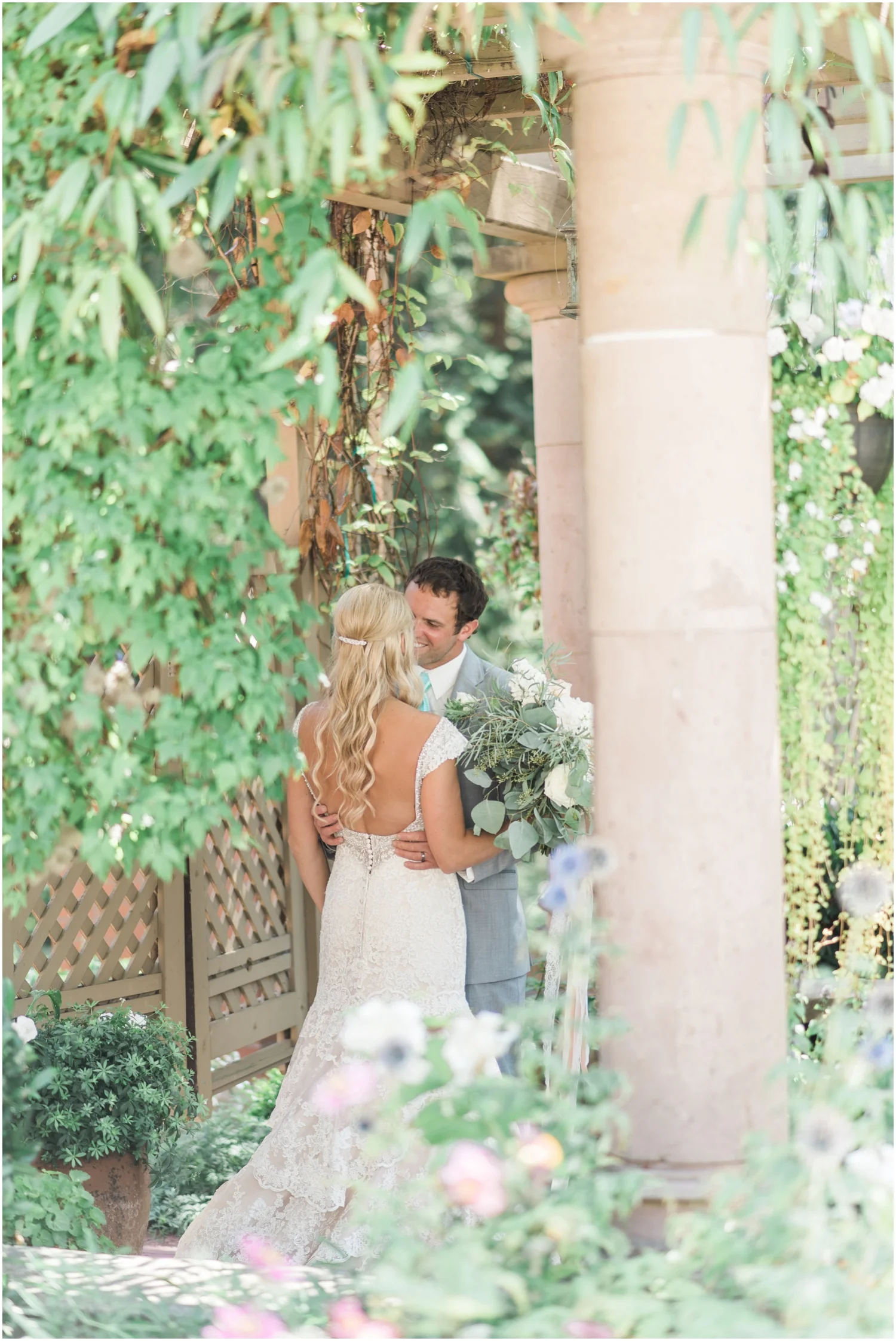 Bailey and Danes Lairmont Manor Wedding. Bellingham Weddin Photographer