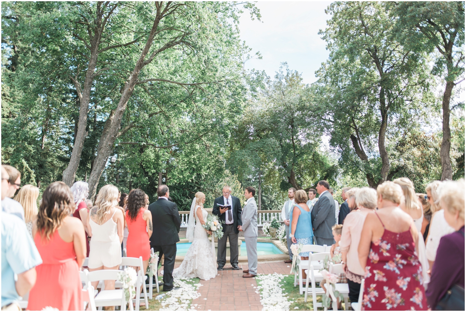 Bailey and Danes Lairmont Manor Wedding. Bellingham Weddin Photographer