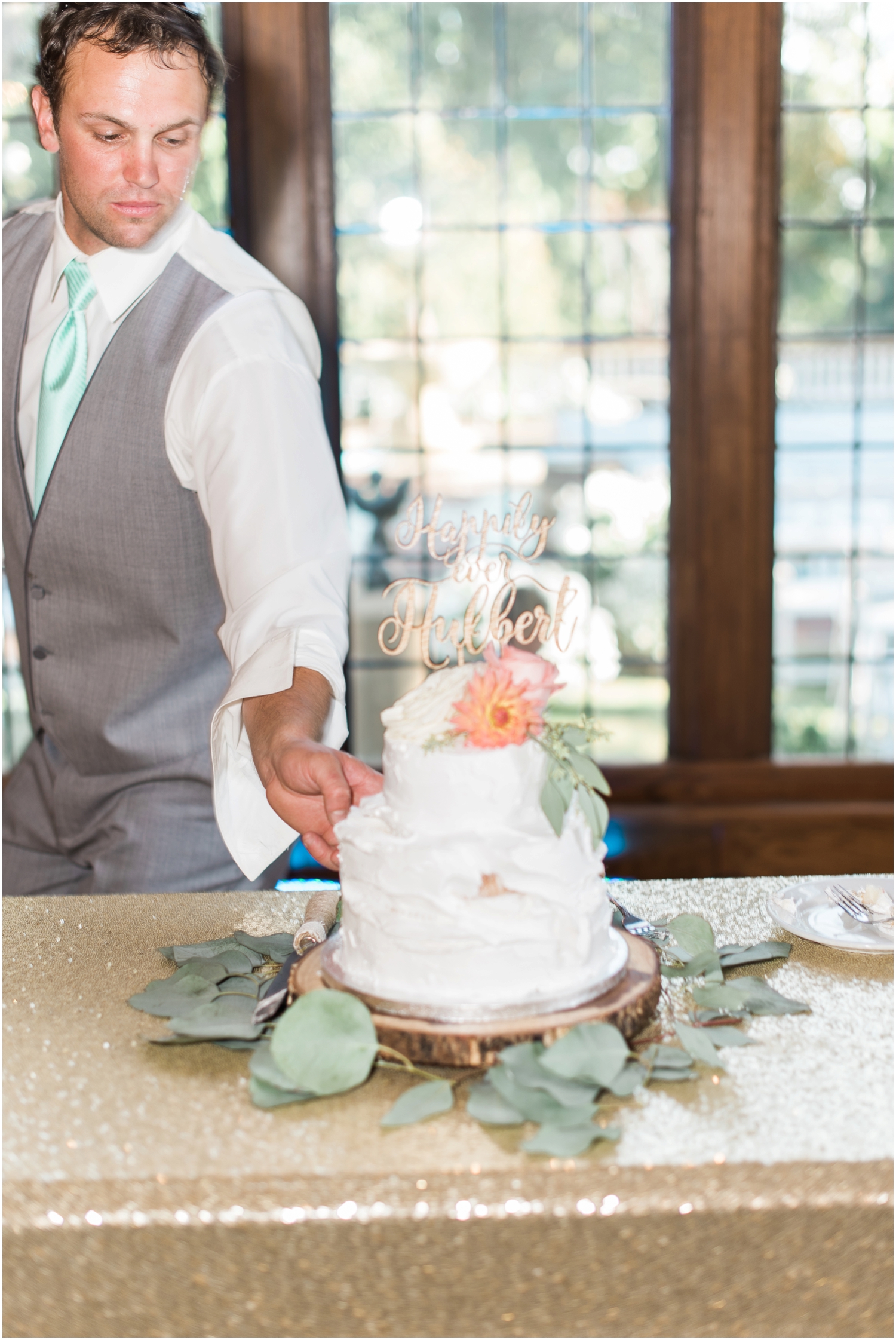 Bailey and Danes Lairmont Manor Wedding. Bellingham Weddin Photographer