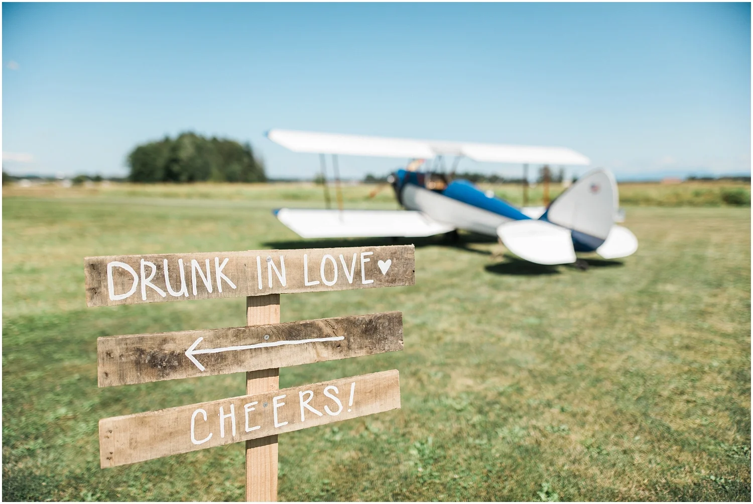 justin alexander, hangar wedding, rustic wedding, burlap and lace, country wedding, kate spade, bellingham wedding, pnw wedding, award winning wedding photography