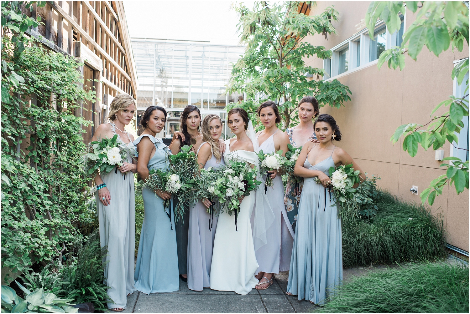  Minimalist, bold, garden wedding, BHLDN, PNW Bride, Seattle, Horticulture, PNW is Best, Classic Wedding, Minimalism 