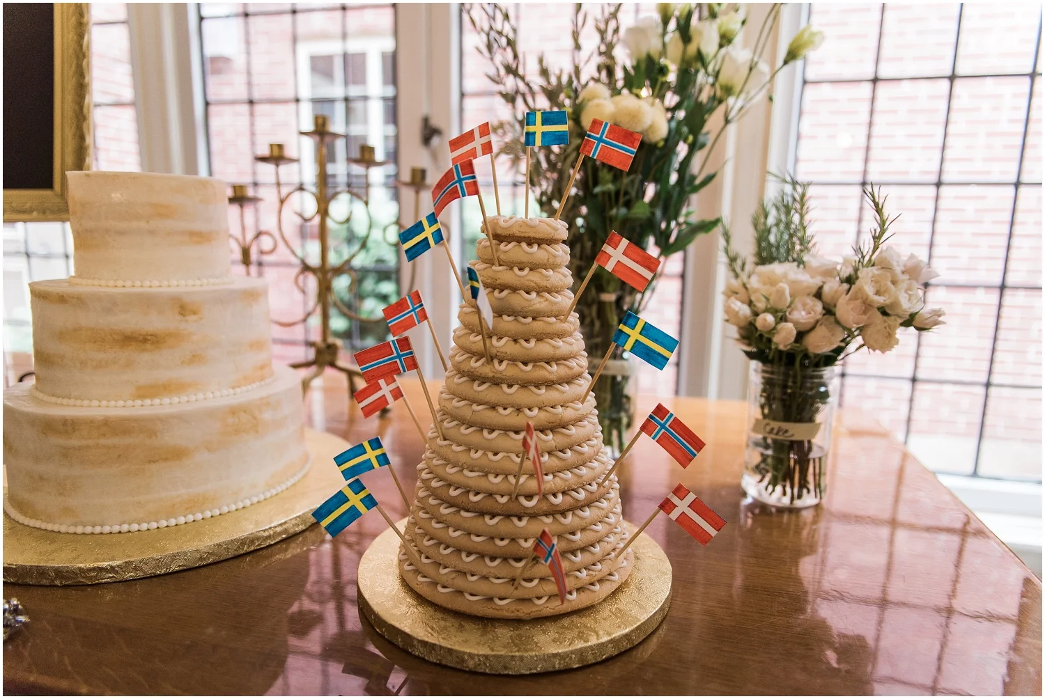 Fairmont Manor, Skagit County Photographer, Bellingham Wedding Photographer, Stunning Wedding Details, Greenery, Tuxes and Lace