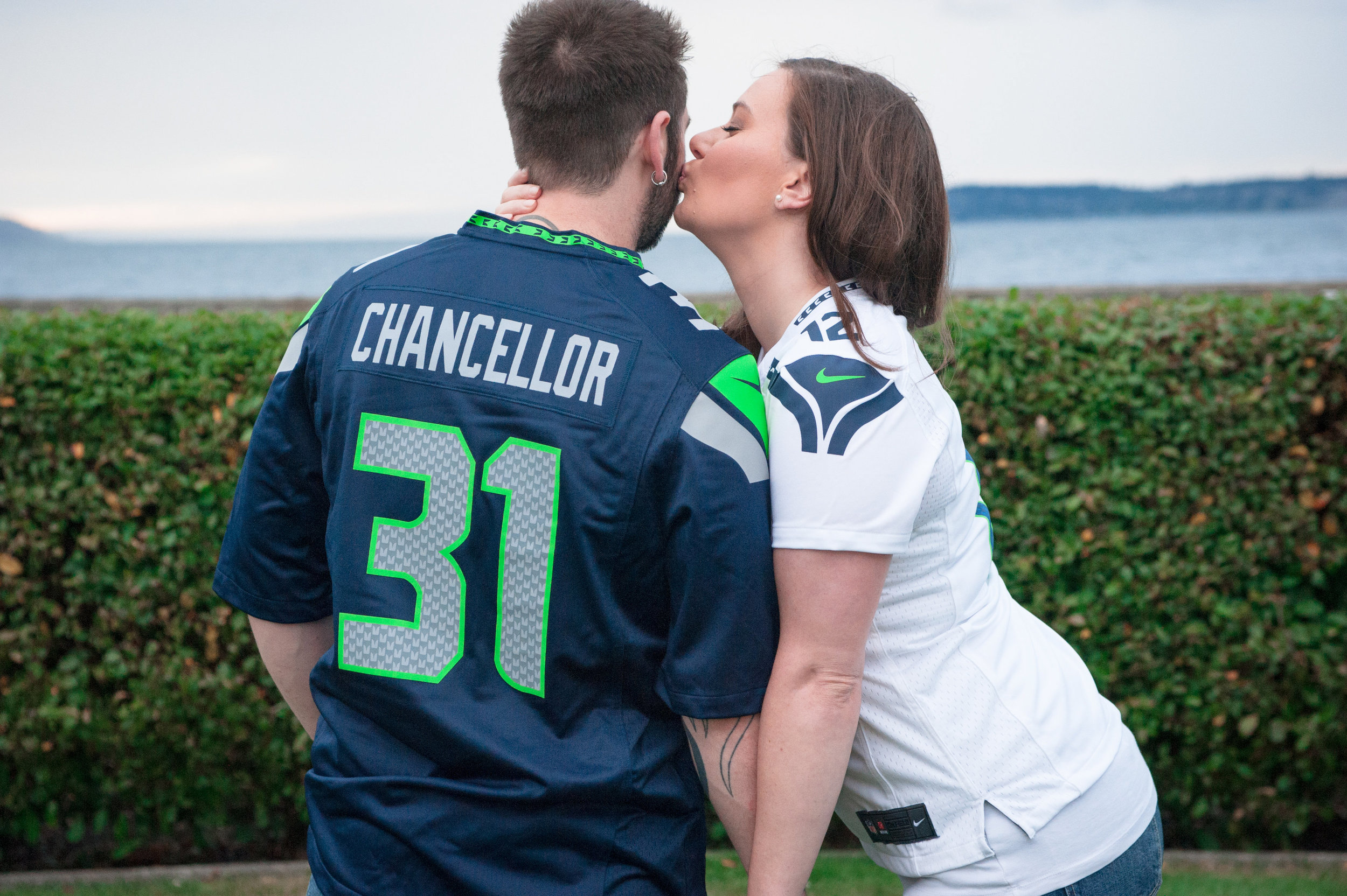 Seahawks Wedding and engagement inspiration. Seattle Wedding Pho