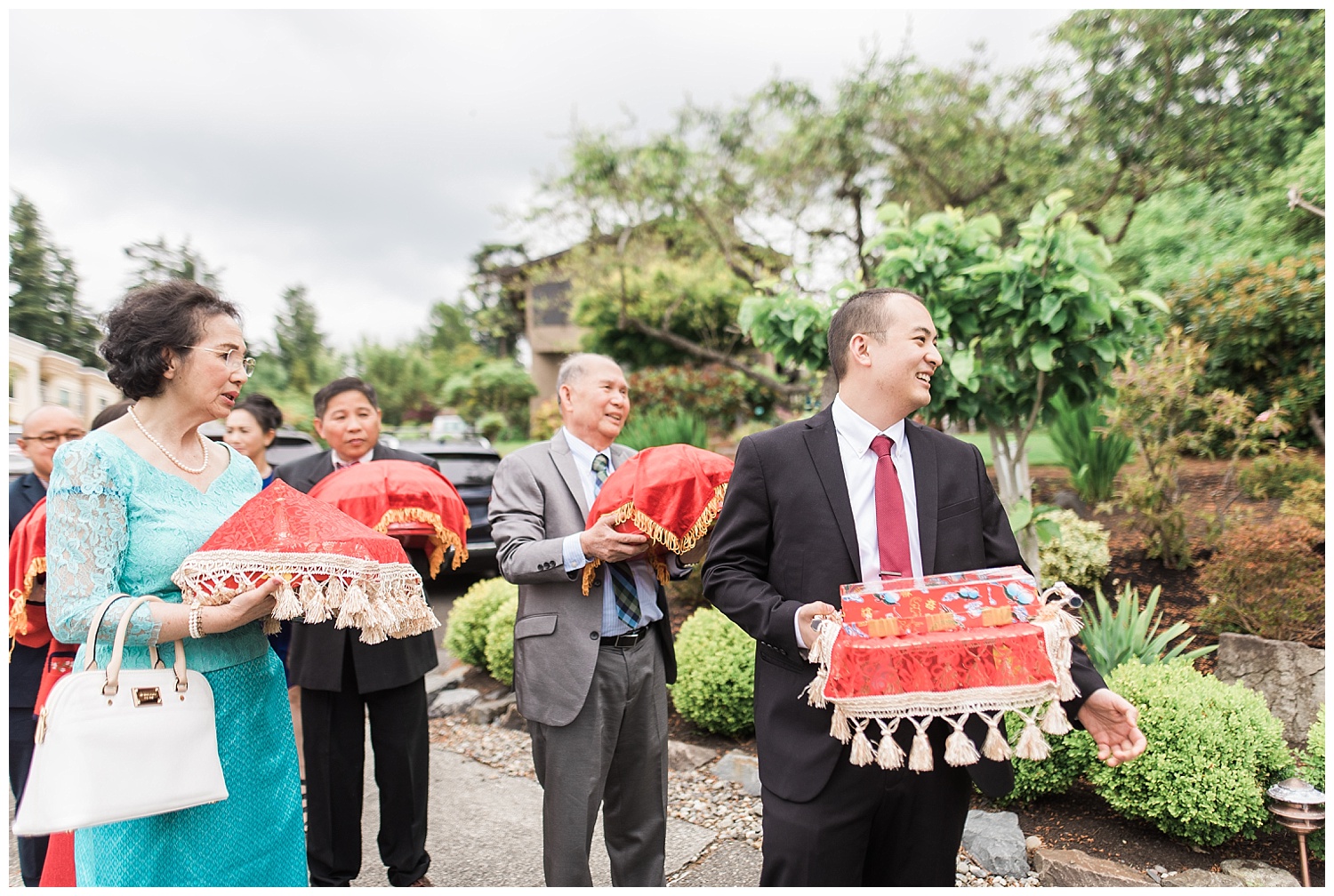 Vietnamese and Cambodian Tea Ceremony. Seattle Wedding Photograp