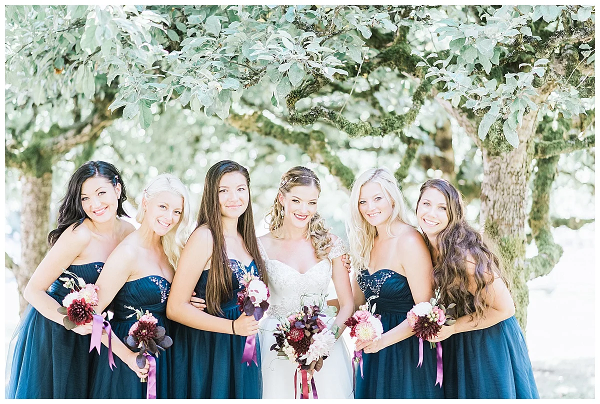 Chateau Lille wedding, Winter indoor PNW wedding, lodge, delille