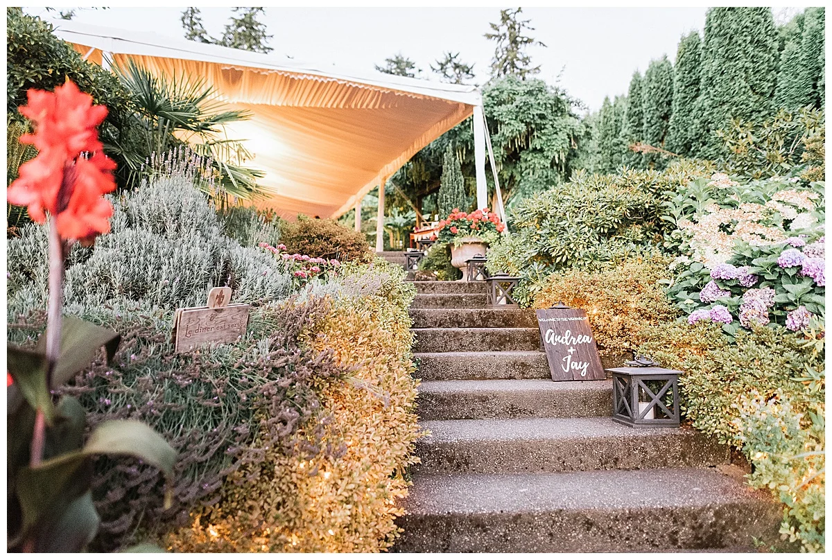 Chateau Lille wedding, Winter indoor PNW wedding, lodge, delille