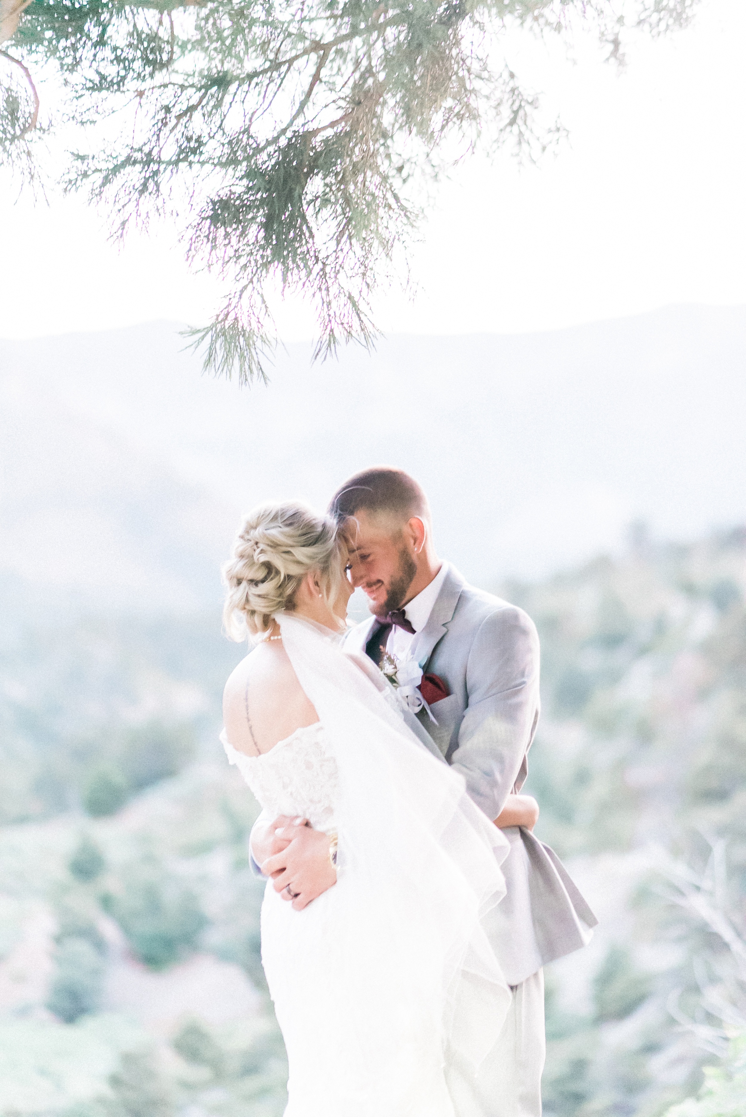 Mount Charleston Adventure Elopement Wedding Photography. Las Ve