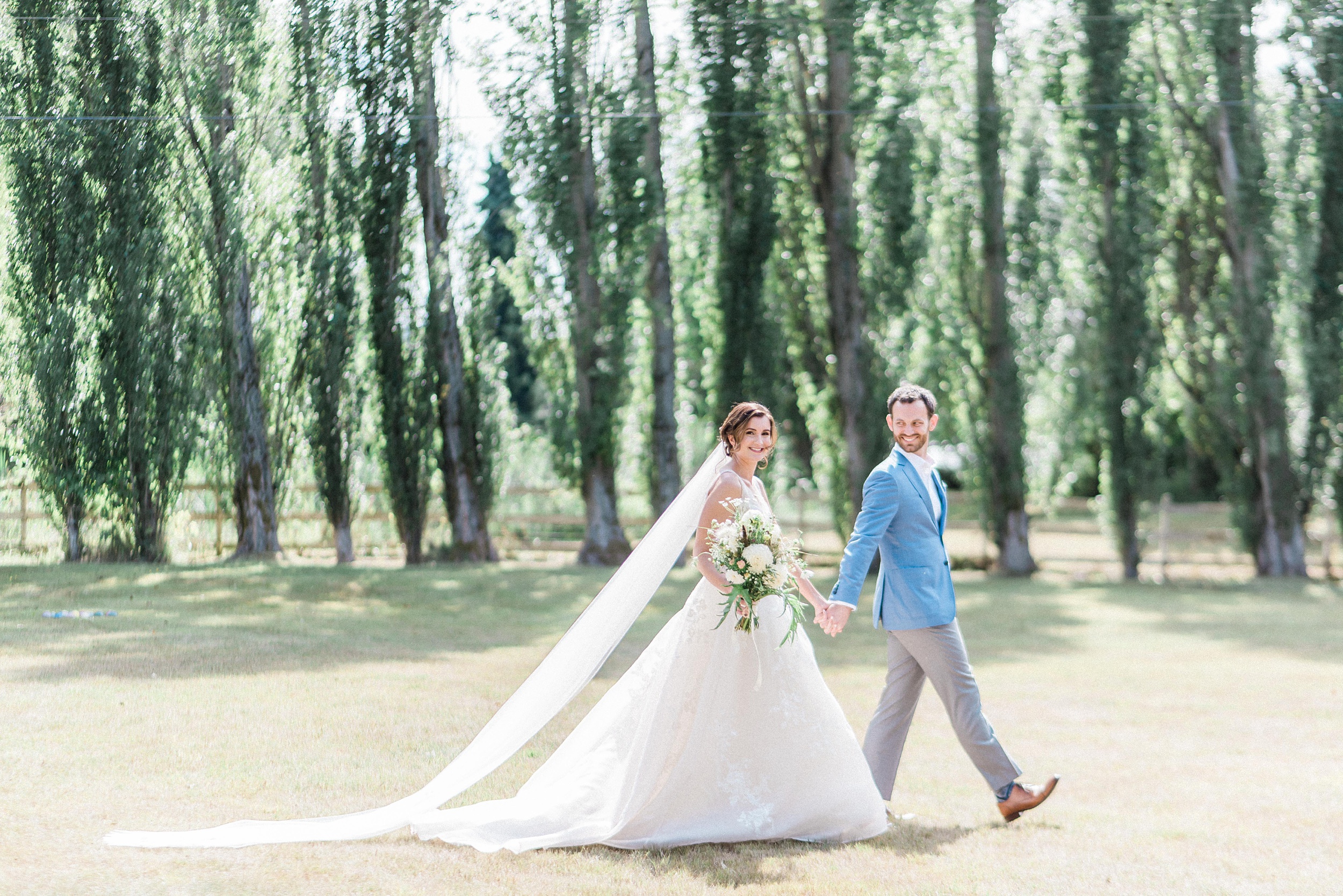 Wayfarer Whidbey Island Wedding. Seattle Wedding Photographer.