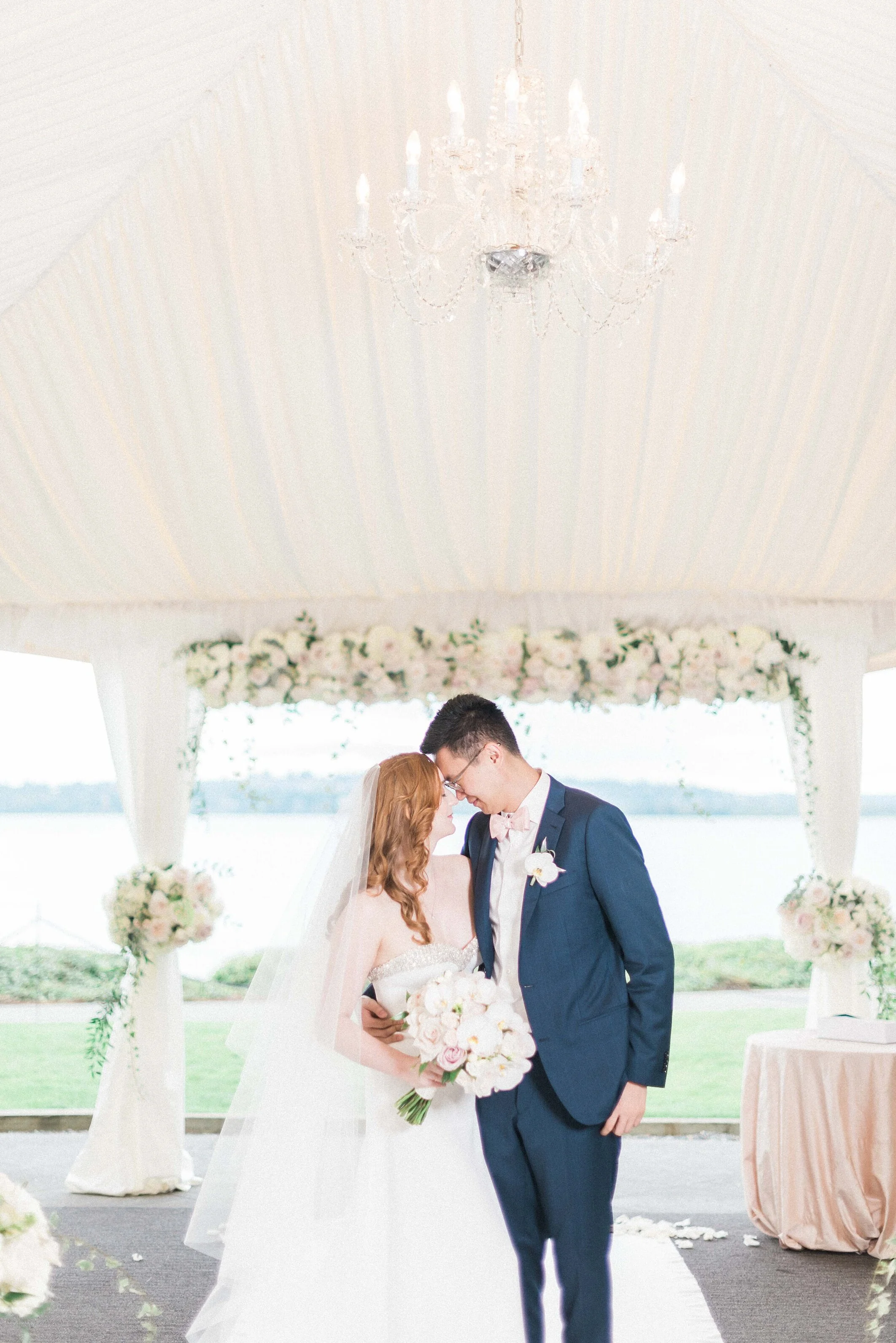 Woodmark Wedding. Seattle wedding photographer. Glennis & Zhenyu