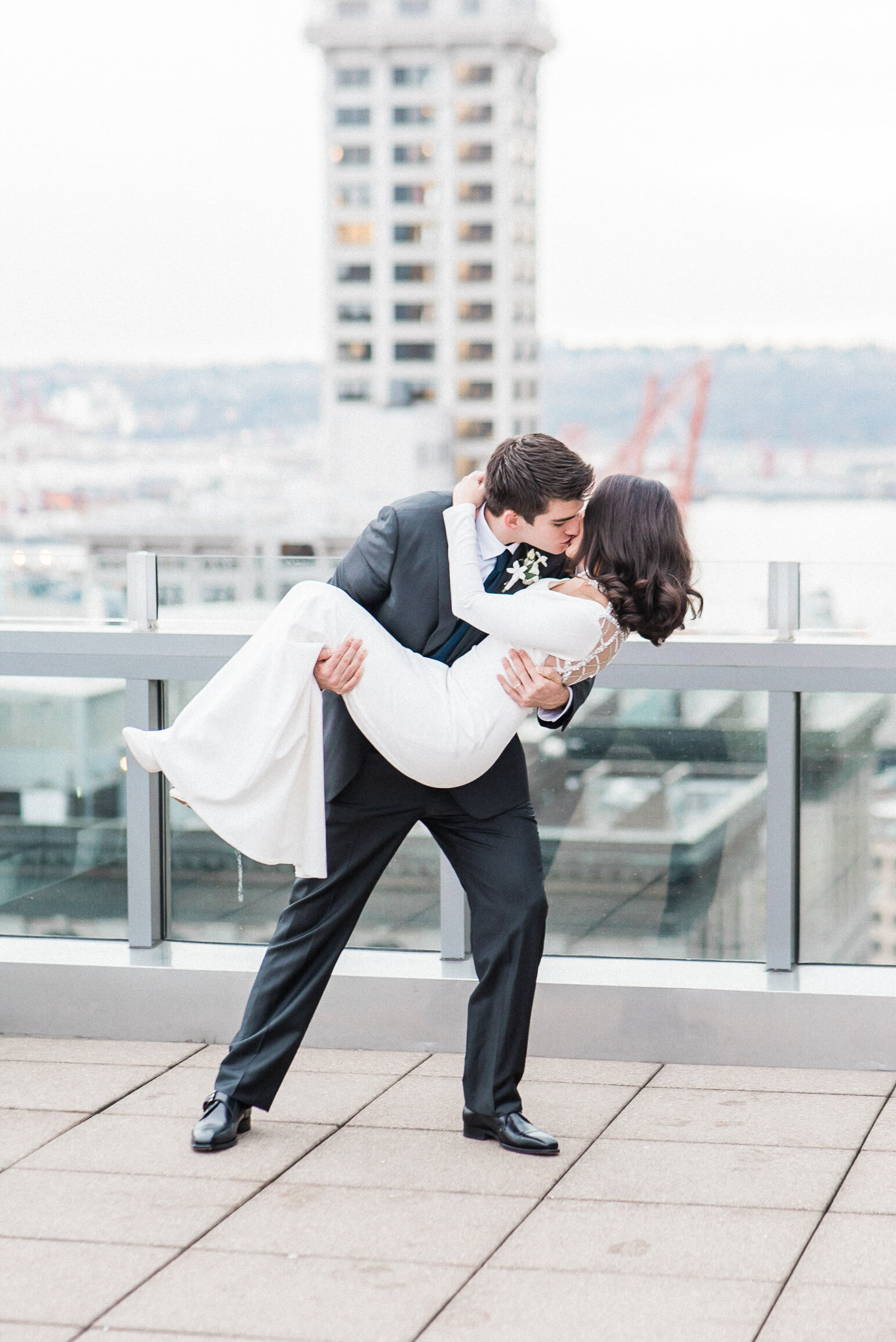 Seattle Courthouse Wedding. Rooftop Elopement.