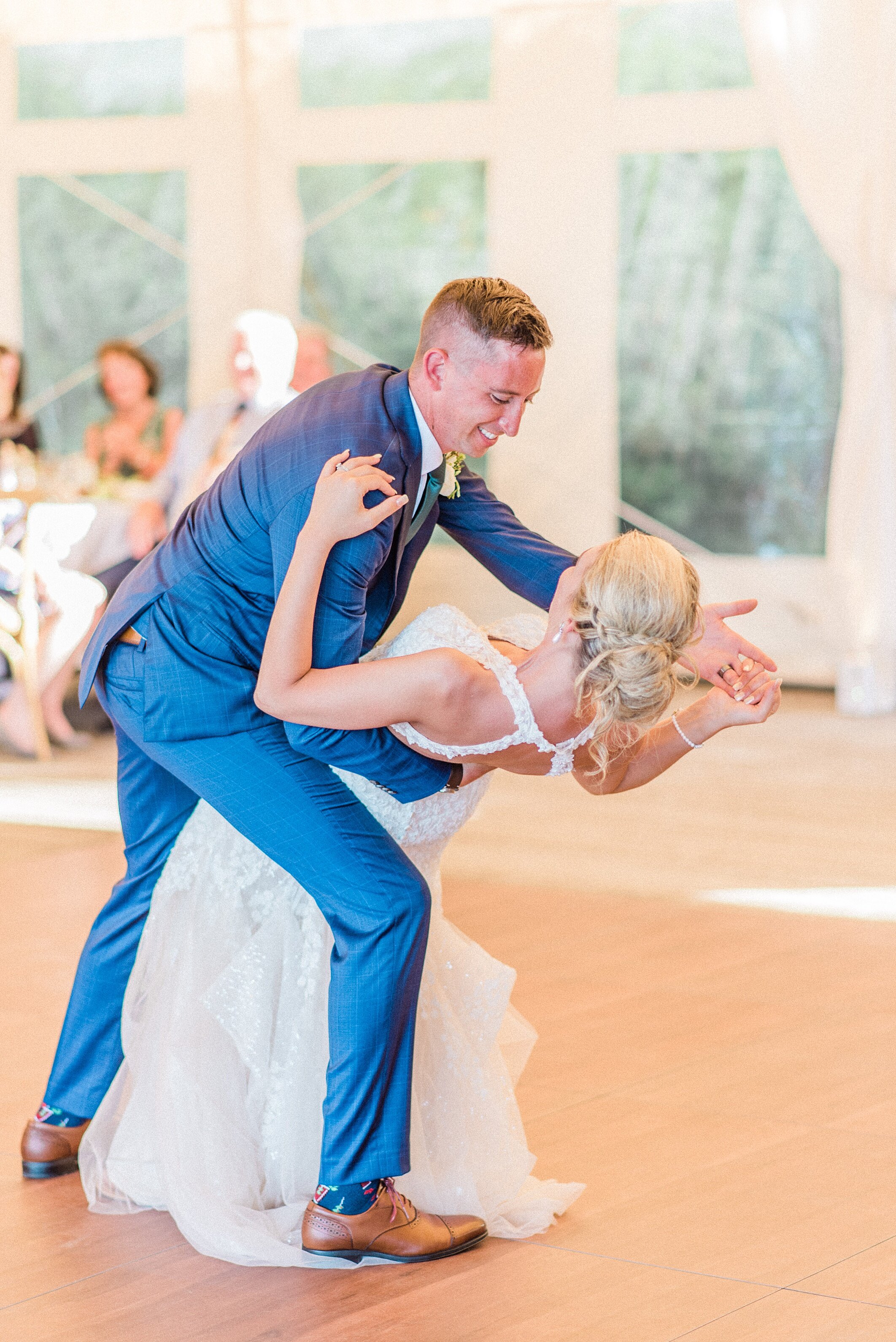 Semiahmoo Wedding Photos - Tiffany And Tim. B. Jones Photography