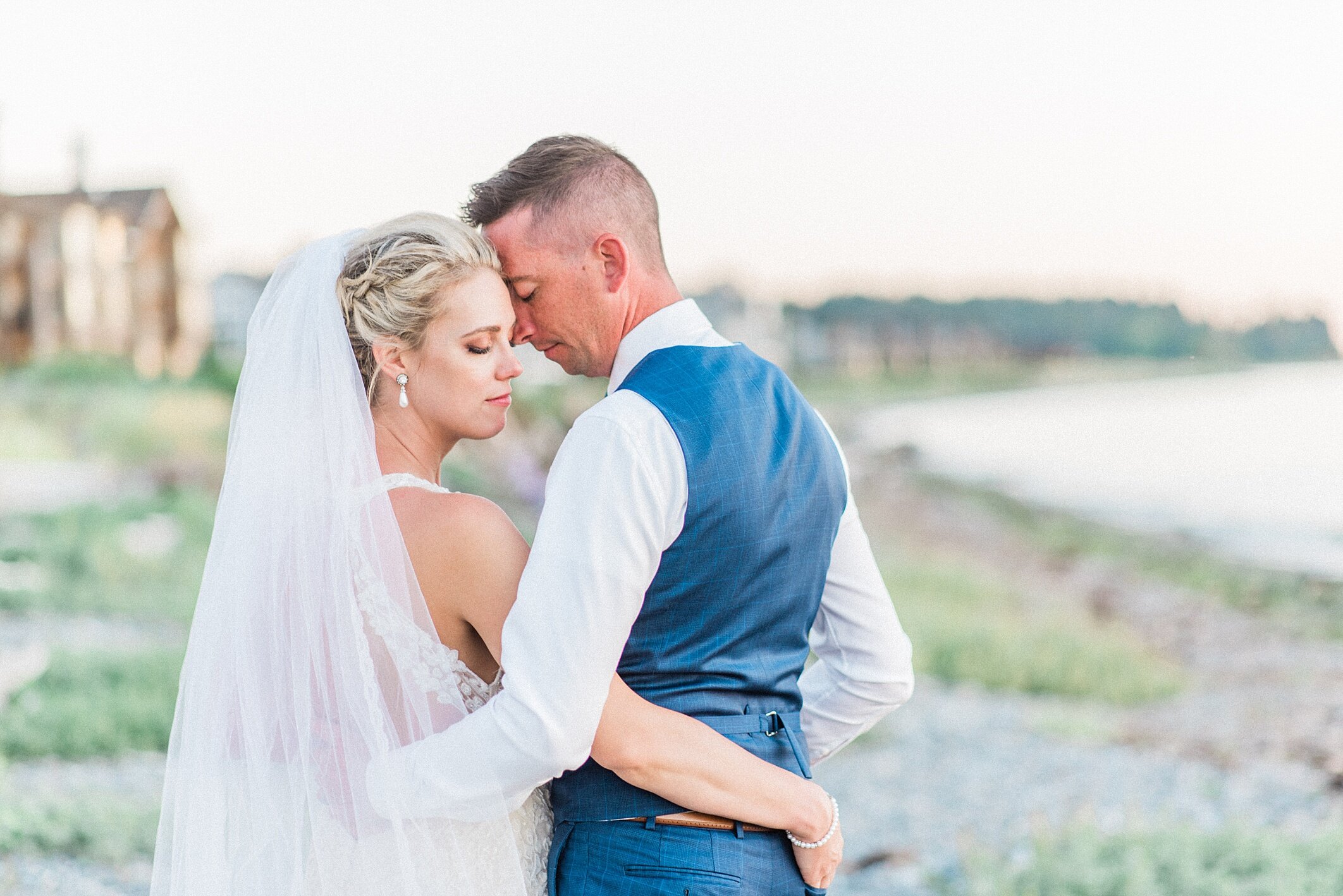 Semiahmoo Wedding Photos - Tiffany And Tim. B. Jones Photography