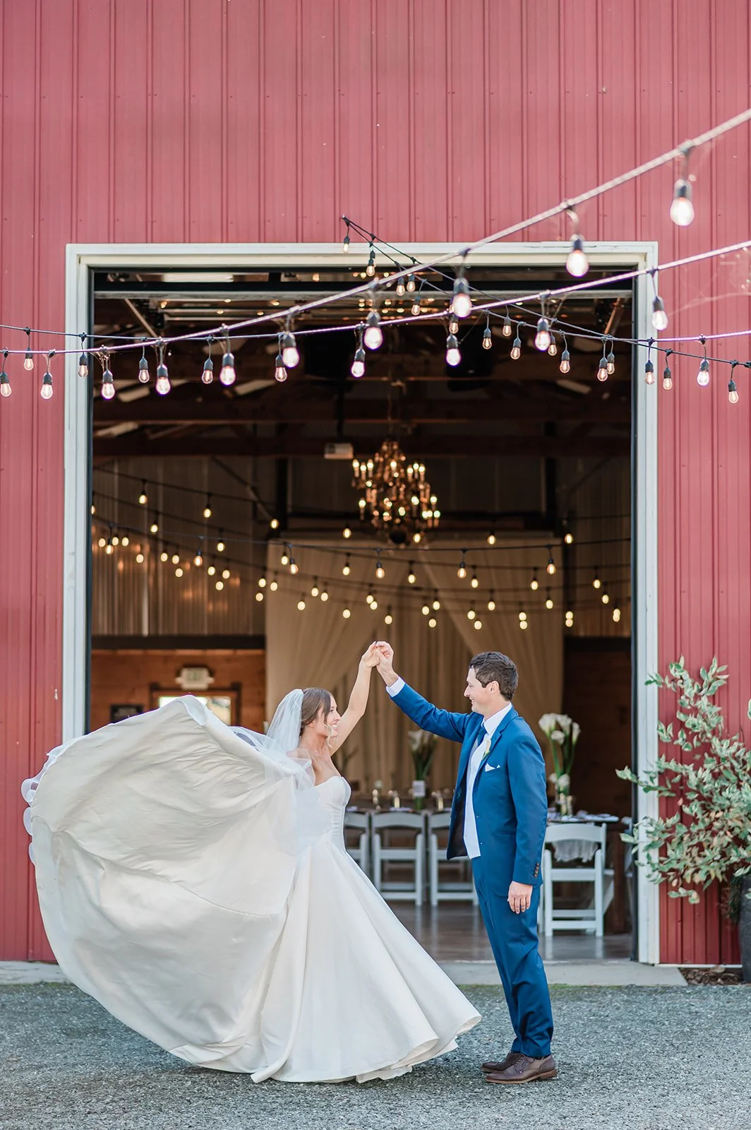 Snohomish-Barn-Wedding5.jpg
