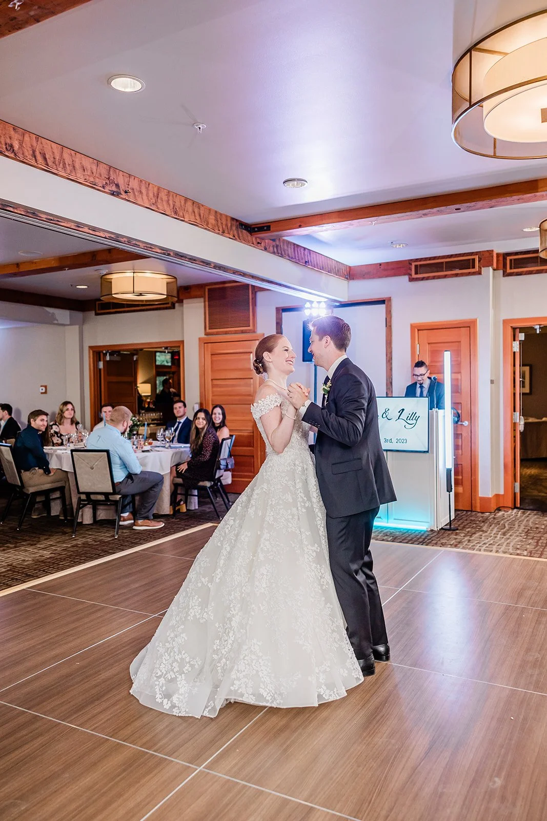 Willows Lodge Wedding-56.jpg