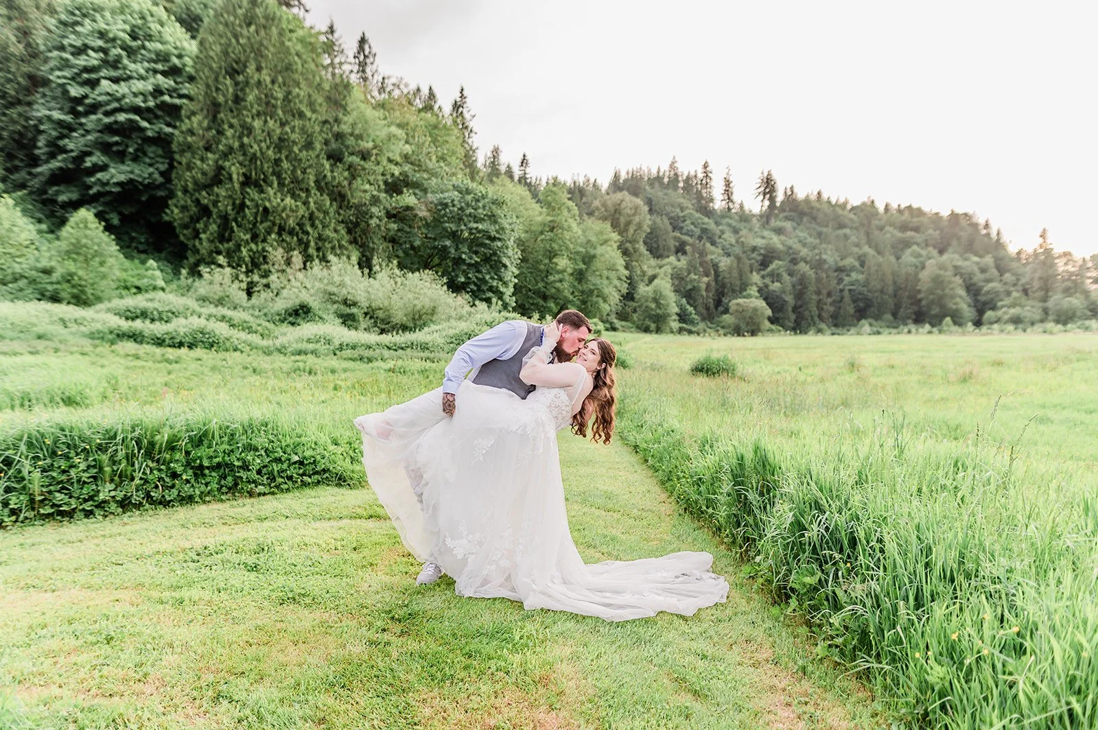 Meghan &amp; Beau's Marionfield Farm Wedding | Arlington, WA | B. Jones Photography