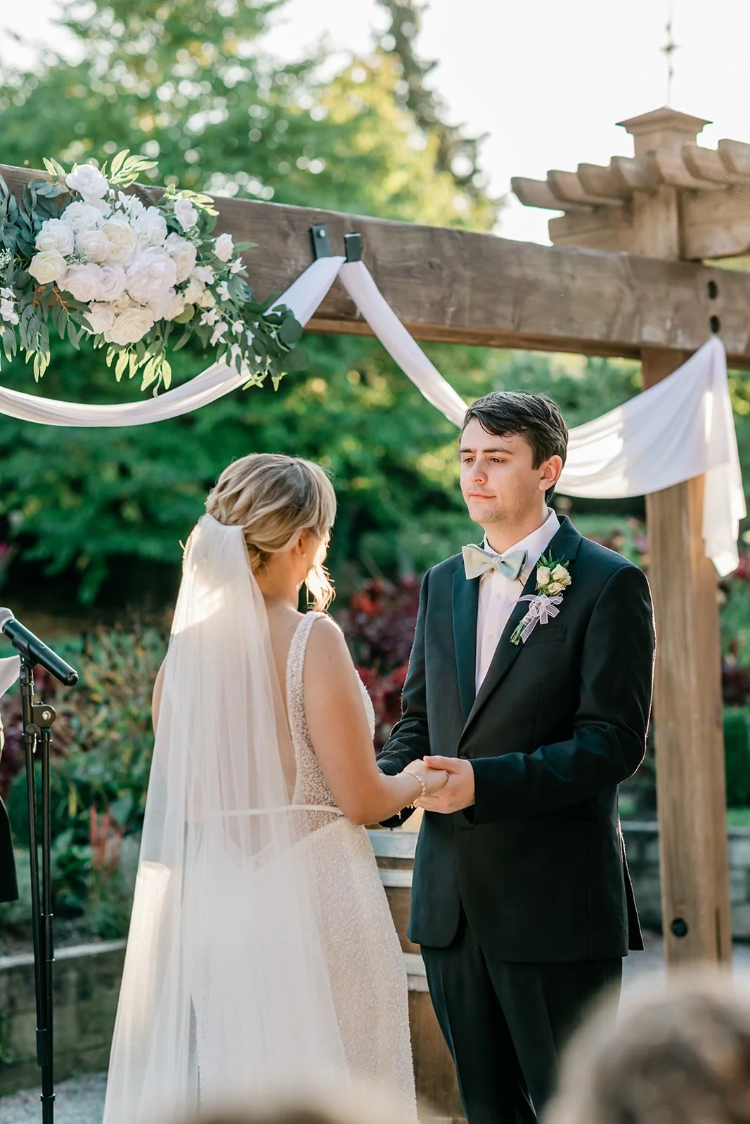 stephanie-jordan-willows-lodge-ceremony-vows.jpg