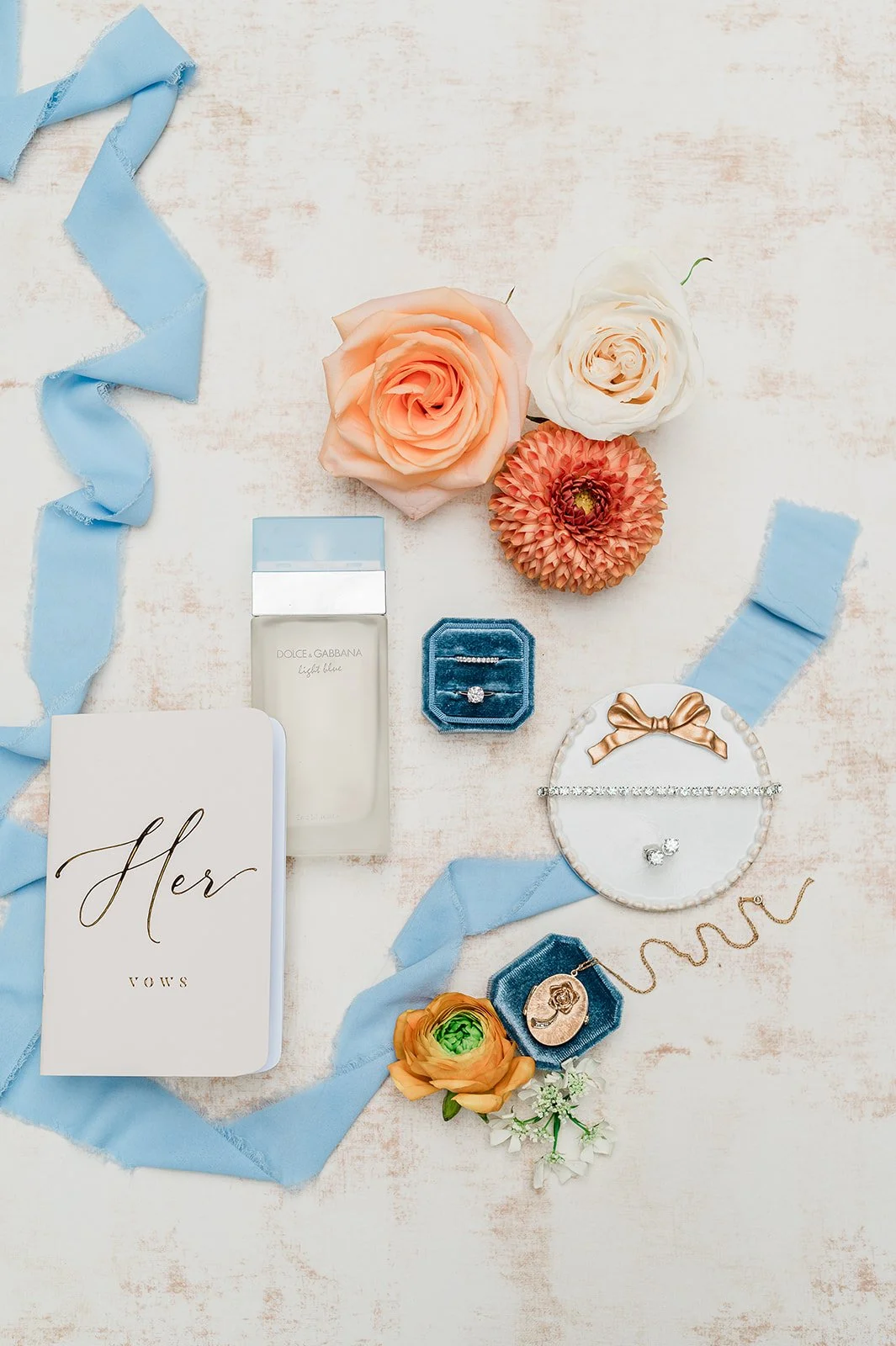 woodland-meadow-farms-terracotta-blue-wedding-details.jpg