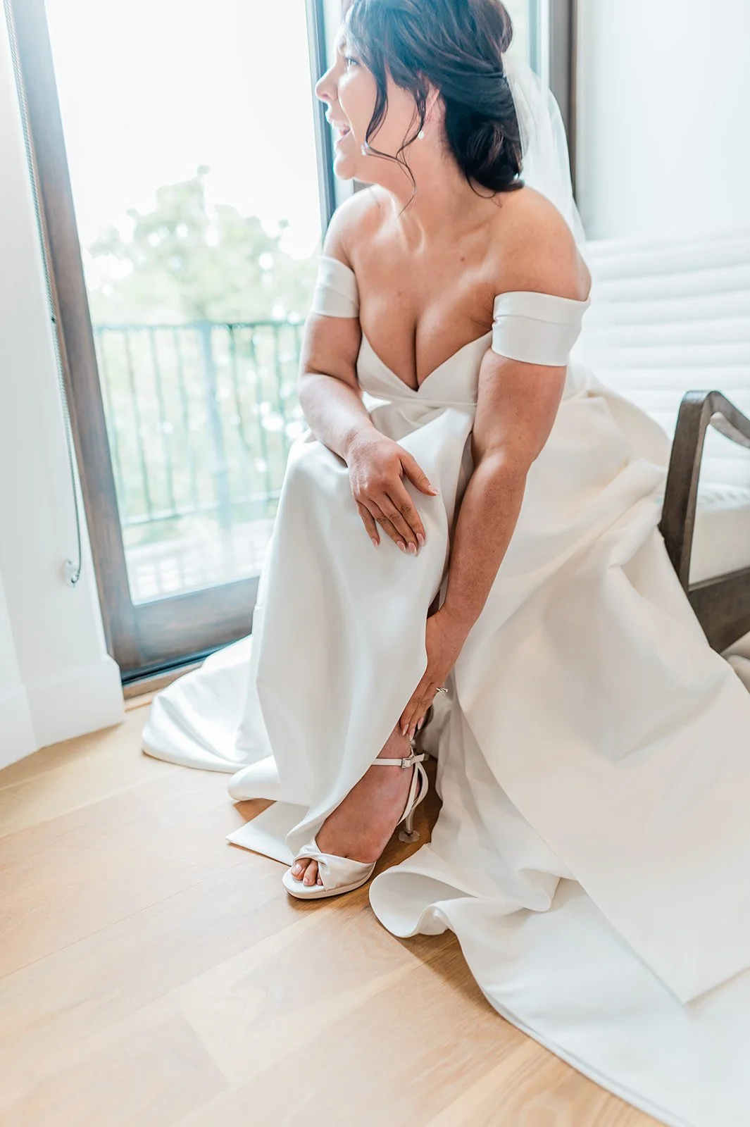 saltys-on-alki-wedding-1.jpg