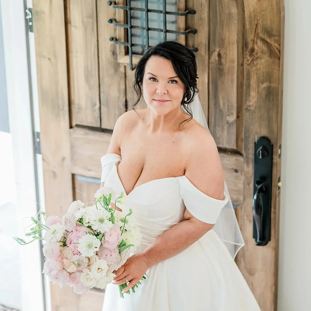 saltys-on-alki-wedding-15.jpg