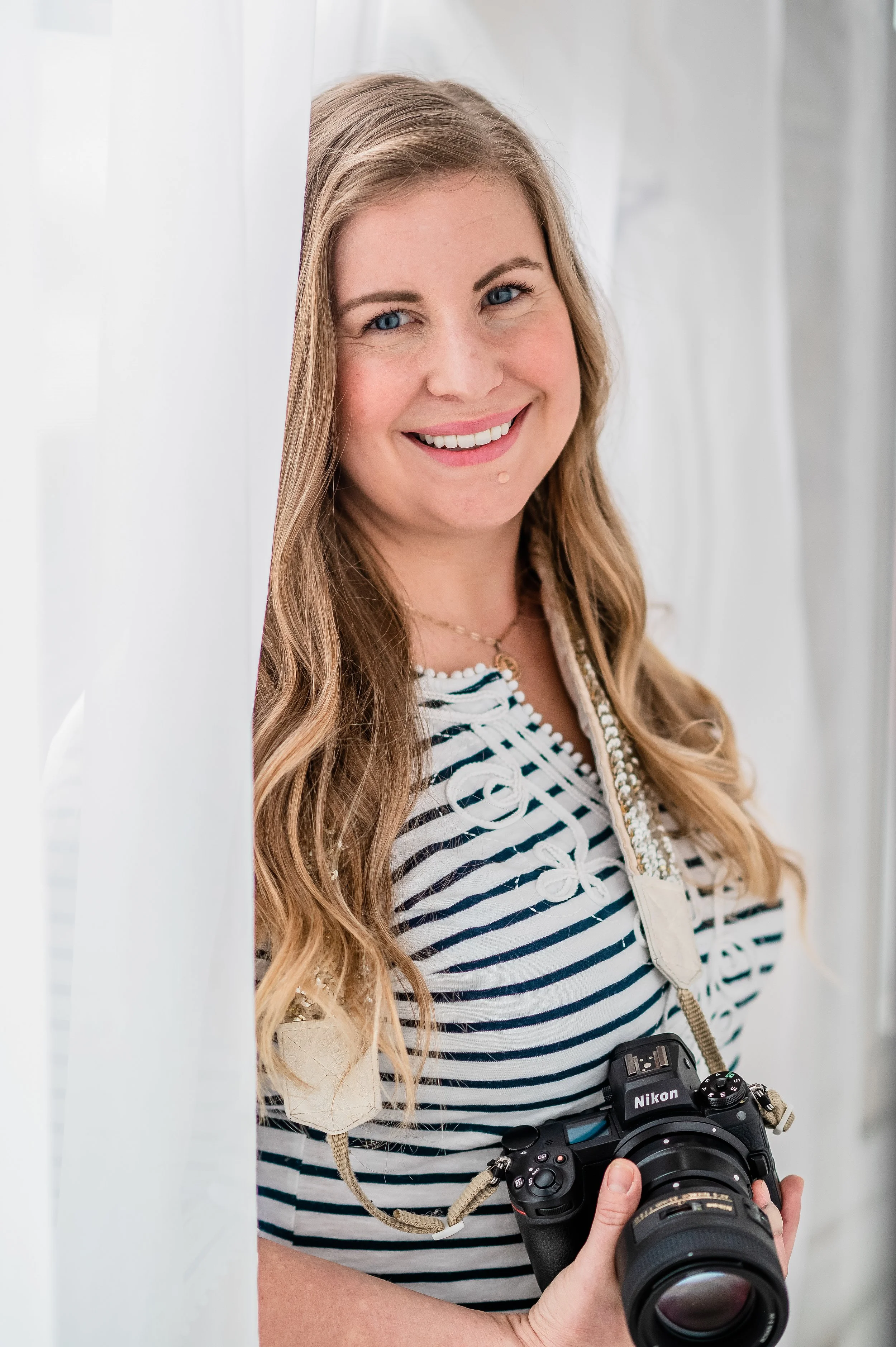 Micro Wedding Photographer