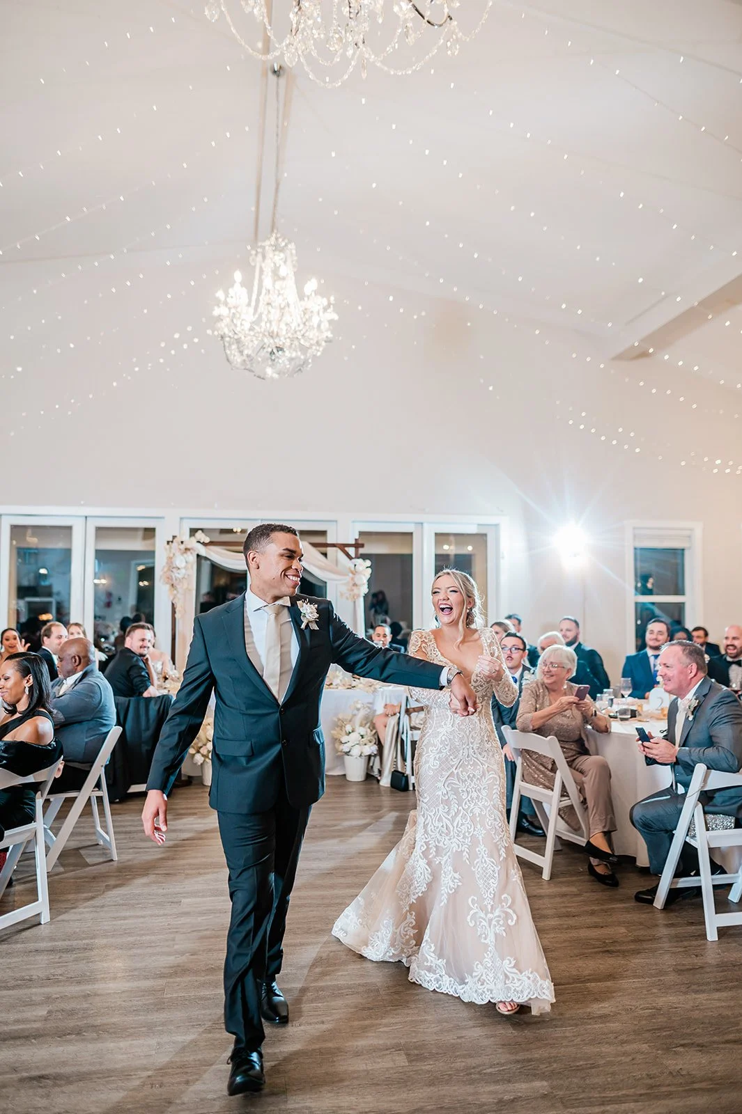 First dance reception photography at Seattle wedding by B. Jones Photography