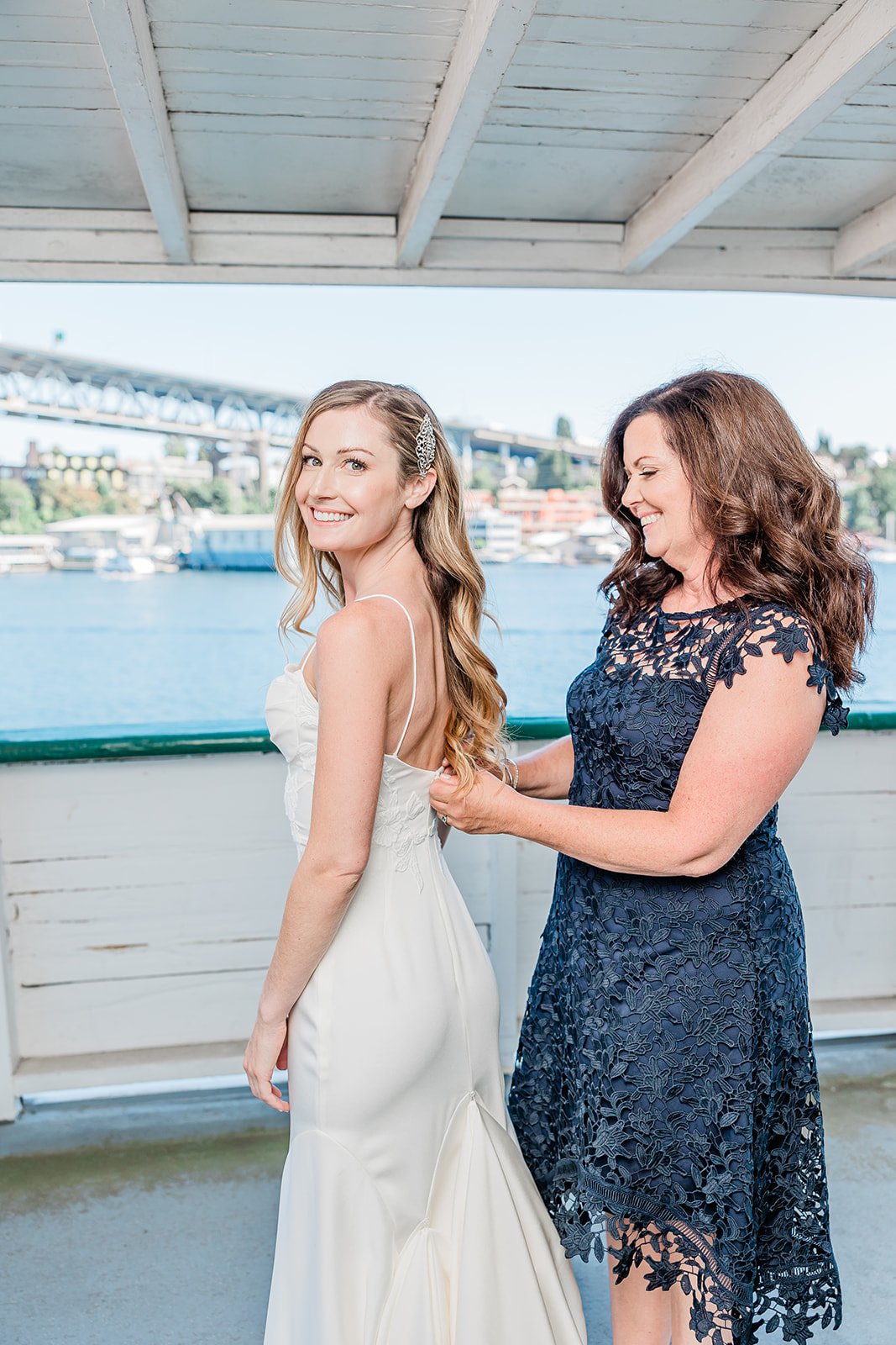 B. Jones Photography | seattle wa engagement photographer | seattle wedding photographer | wedding photographers near me | wedding pictures seattle