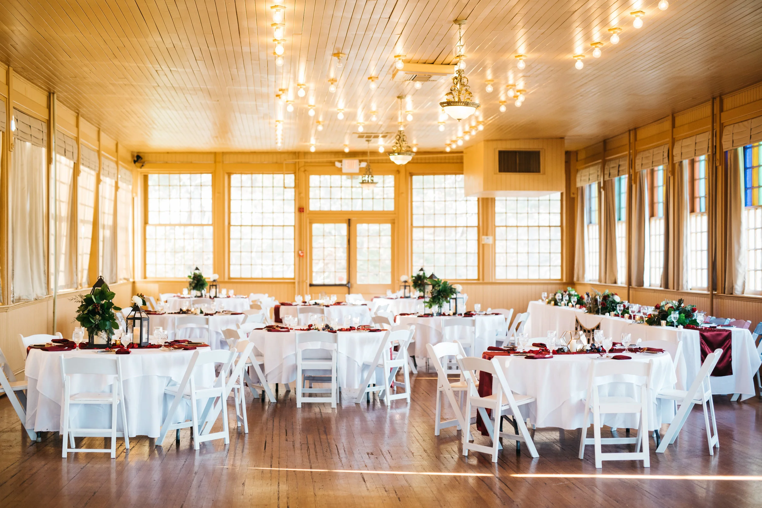Cory-Jeff-Eureka-Springs-Wedding-116.jpg