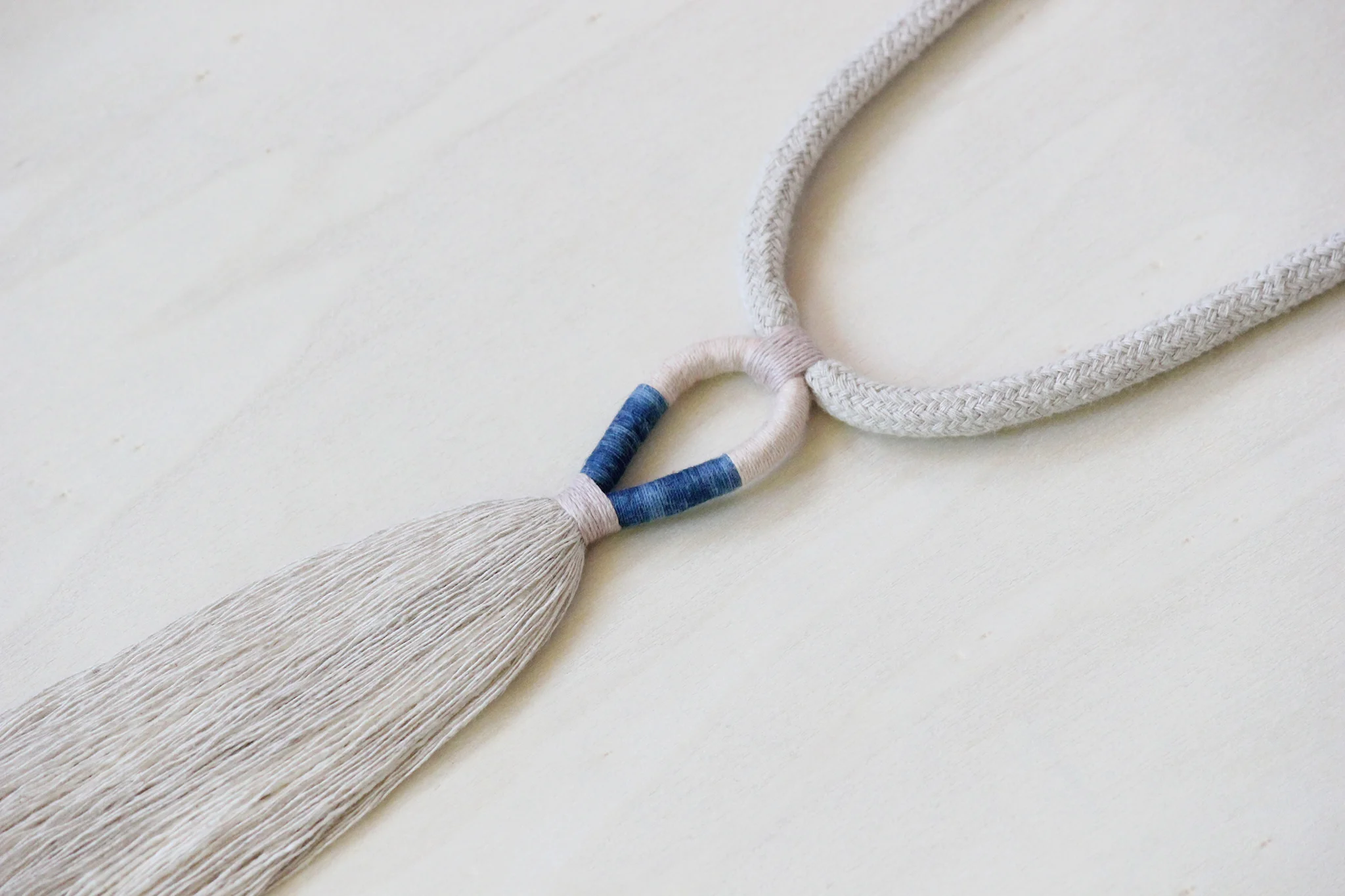 FORESTIERE - element necklace_detail 2048x1365.jpg