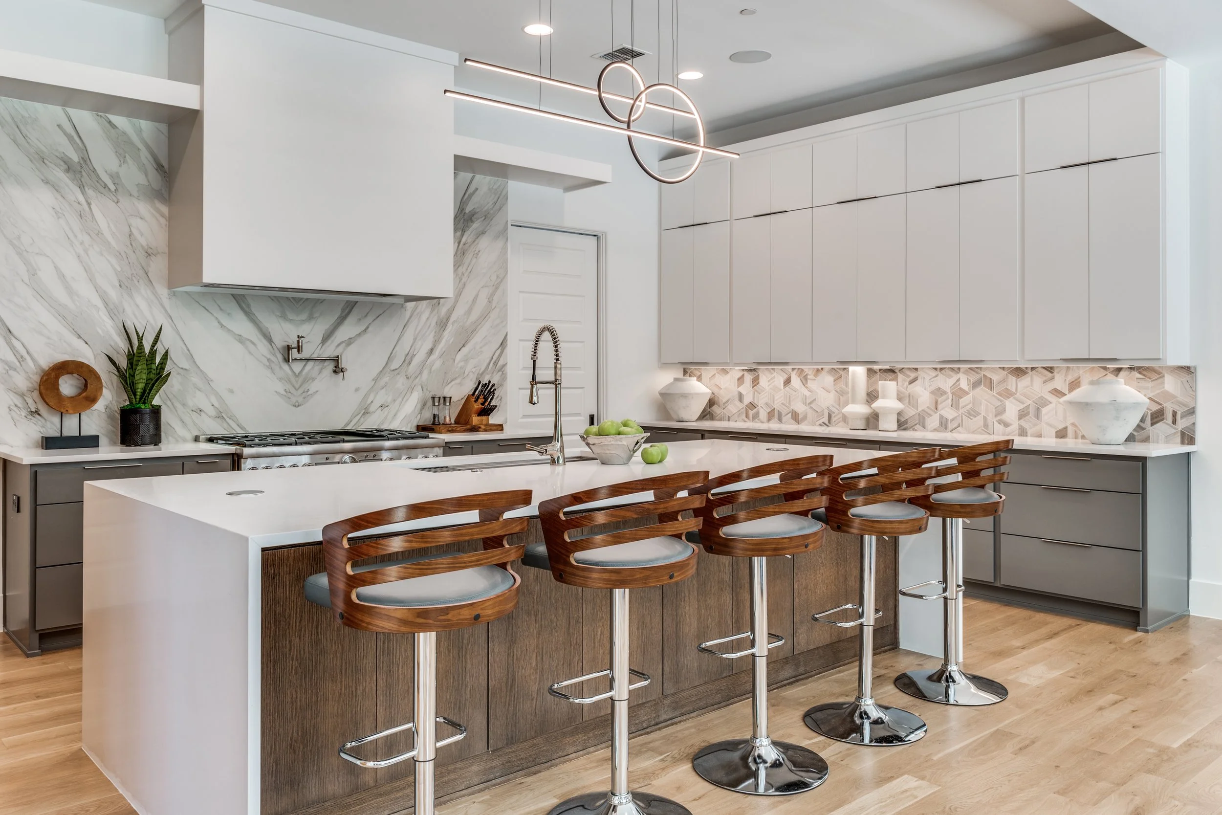 7948-chartwell-ln-fort-worth-tx-76120-High-Res-16.jpg
