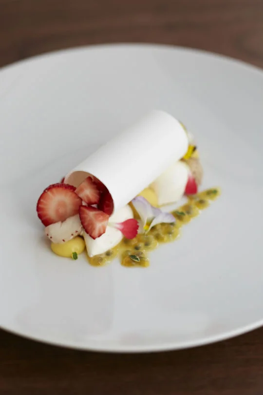PassionfruitPavlova2.jpg