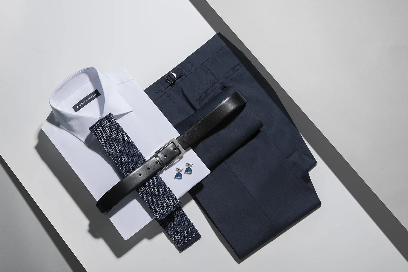 Navy End on End_Knitted Tie-_ Cufflinks.jpg