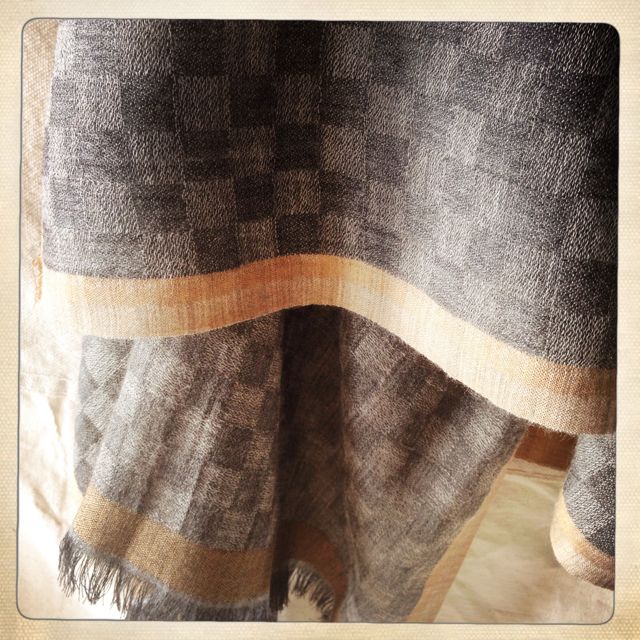 Ash and Charcoal Checkerboard Shawl Detail :: www.hsparrowandco.com.jpg