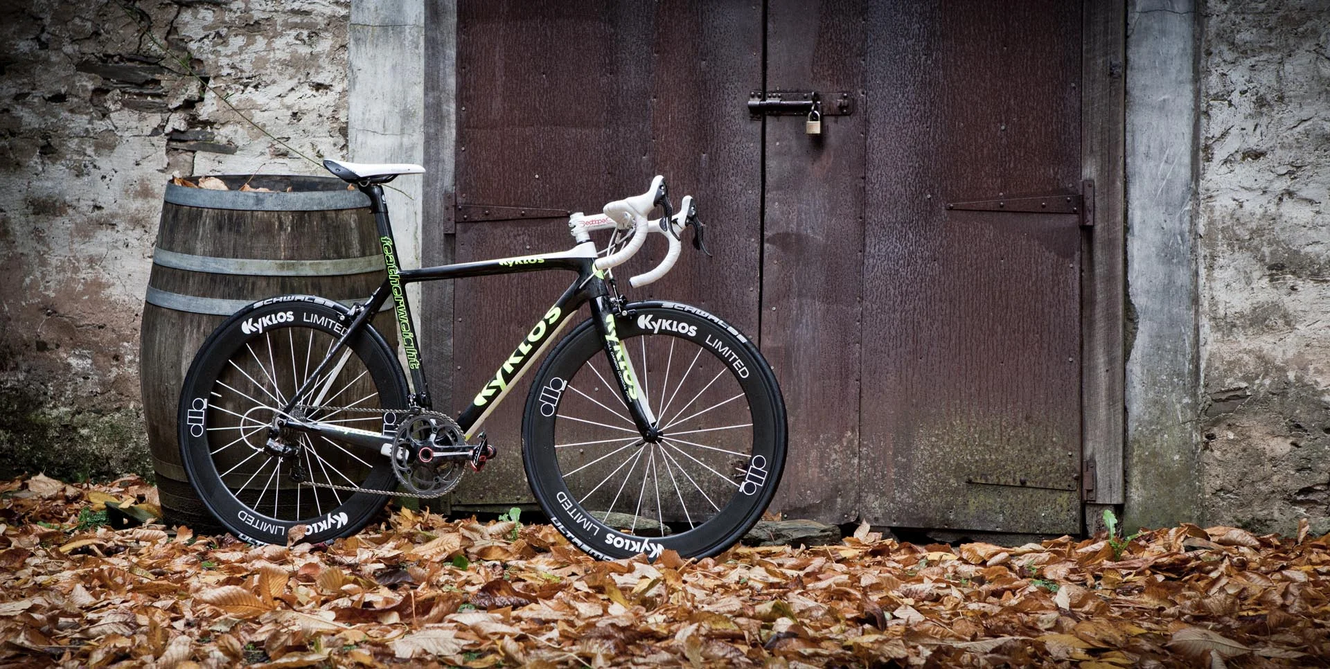 editorial commercial advertising cycling product sports photography adelaide sports sam roberts photography photographer