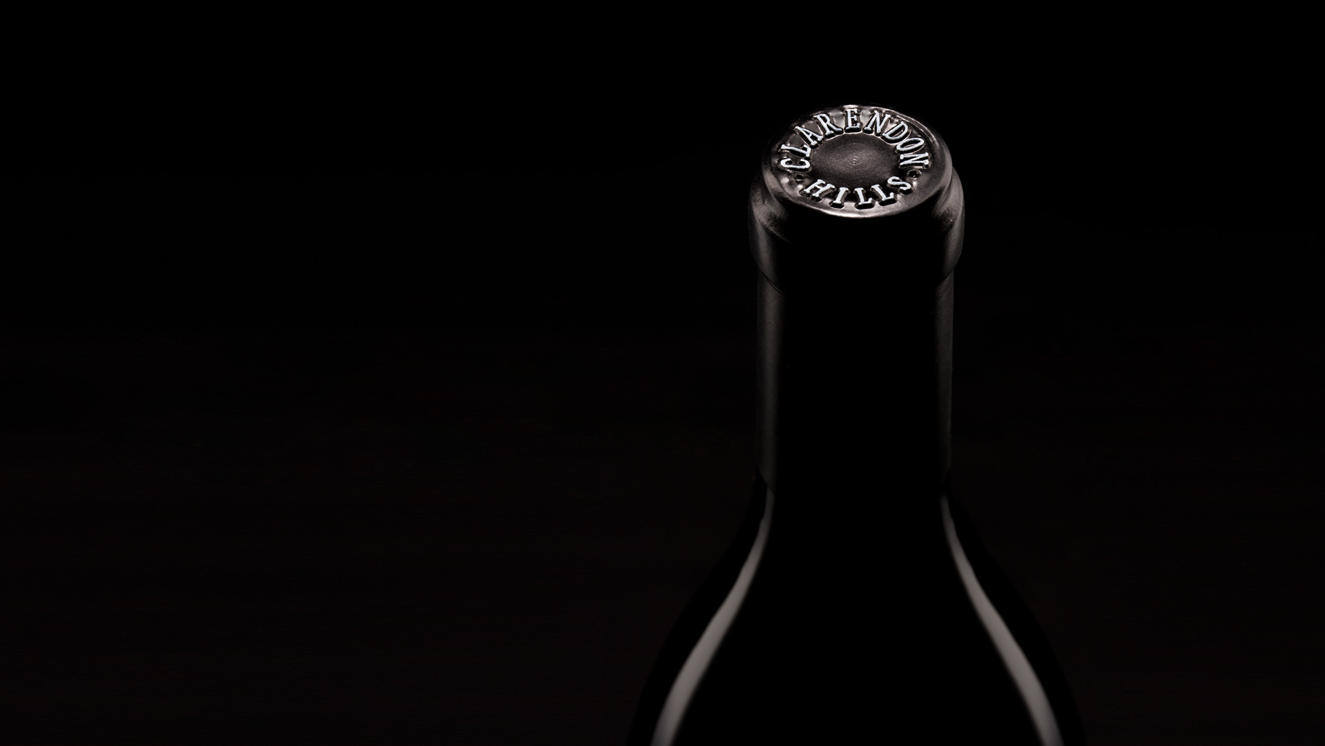 commercial advertising studio wine bottle photography Adelaide Clarendon hills domaine clarendon Adelaide Hills Winery cap detail sam roberts photography photographer