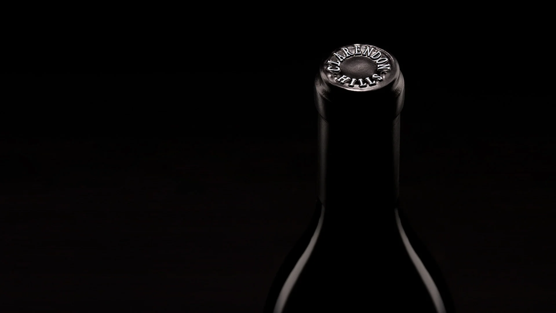 commercial advertising studio wine bottle photography Adelaide Clarendon hills domaine clarendon Adelaide Hills Winery cap detail sam roberts photography photographer