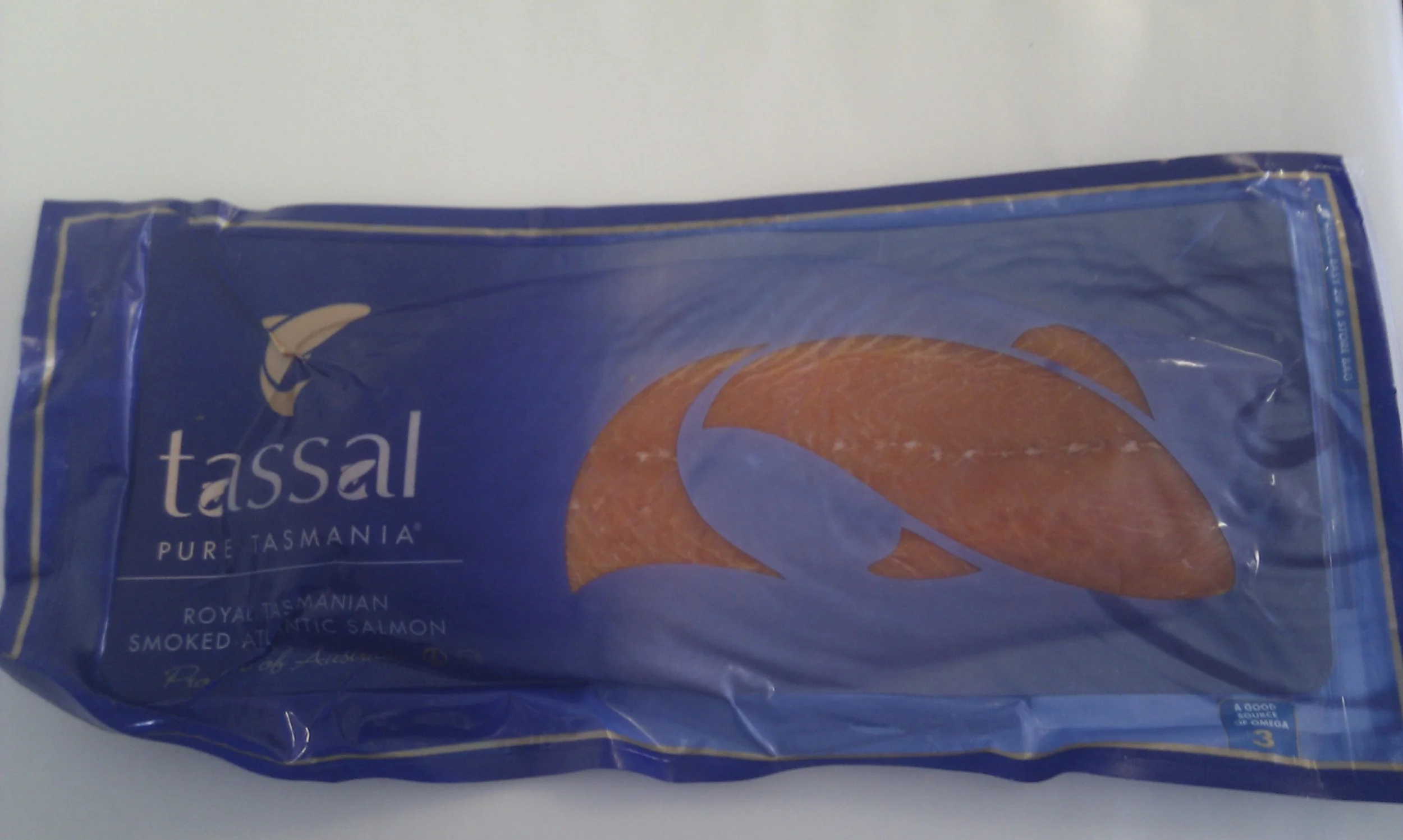 Smoked_salmon_side_1.jpg
