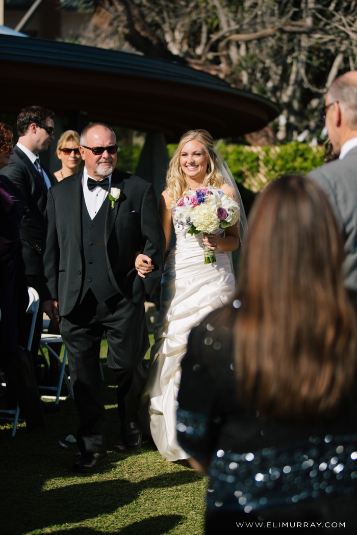 father walks bride down the aisle at chart house