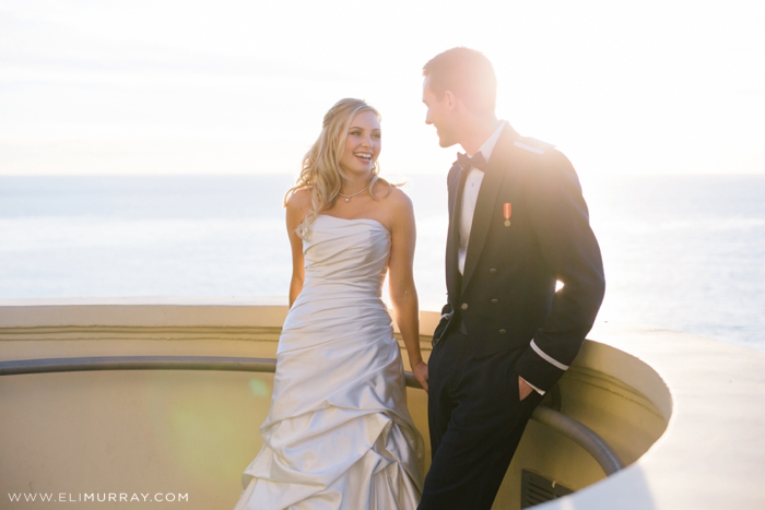 bride and groom on orange county coastline
