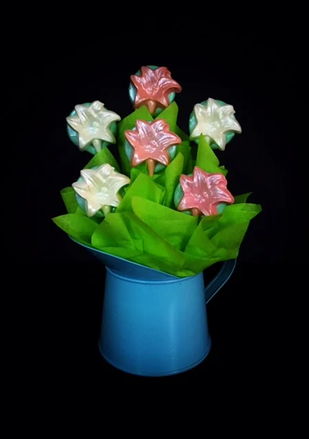 1/2 dozen Lily Bouquet