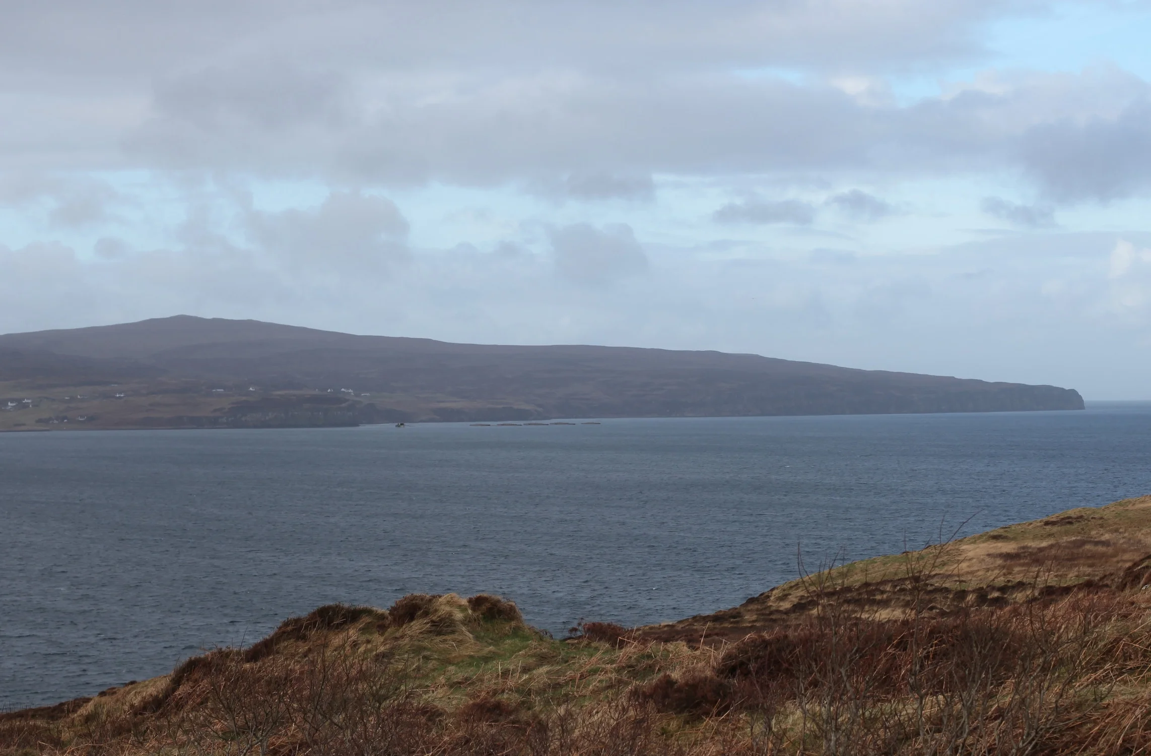 117004-D-LV15d-e - 0.1.0 - Viewpoint 5, View from Corlarach THC.jpg