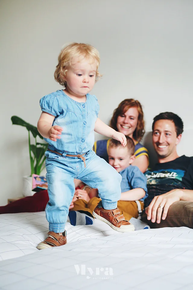 FamilyOfTheYear124.JPG