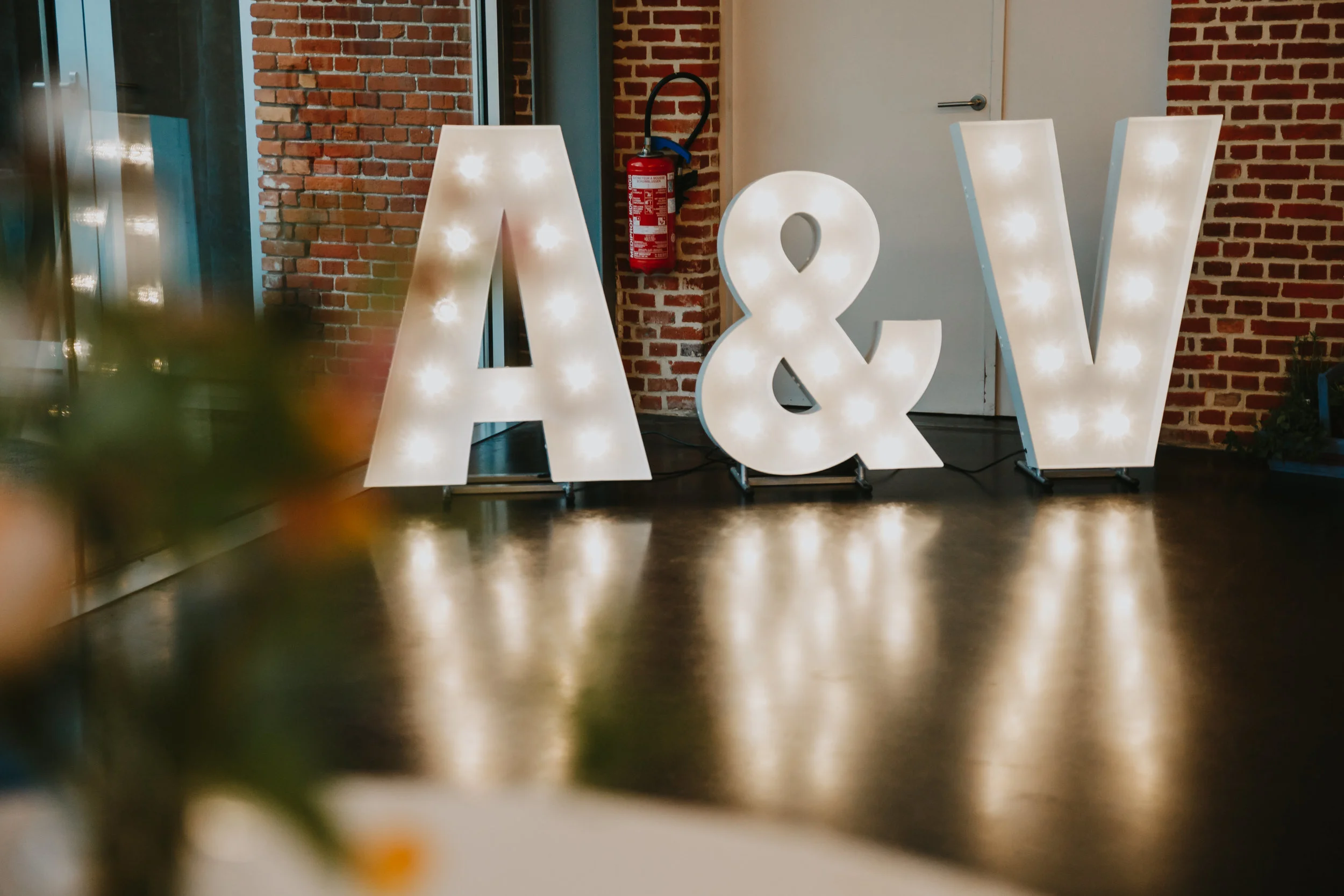 AV098.jpg
