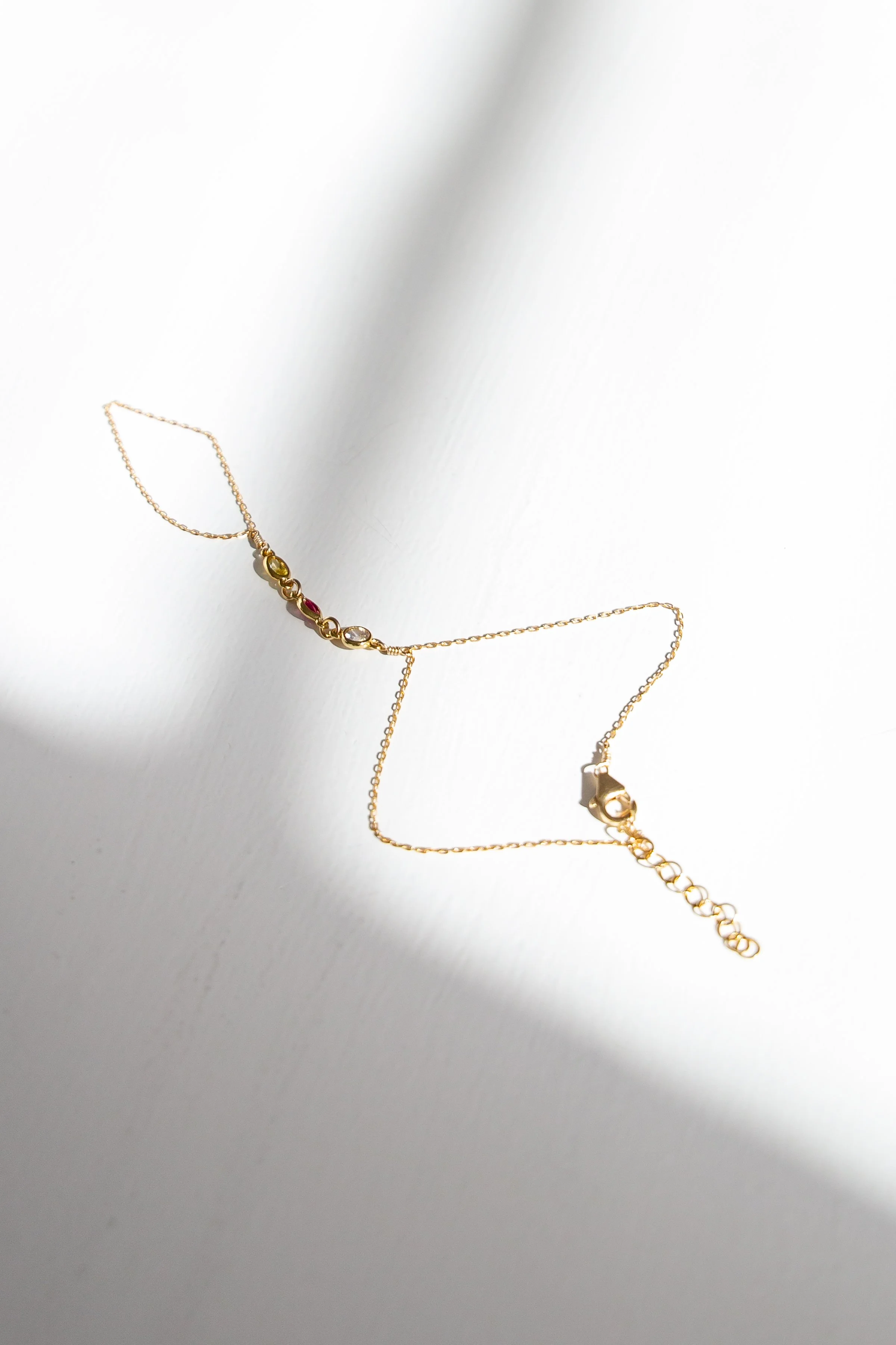 ally pop hand chain 3.JPEG