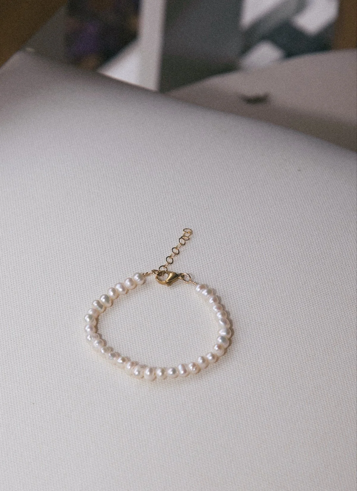 The Classic Pearl Bracelet 3.JPG