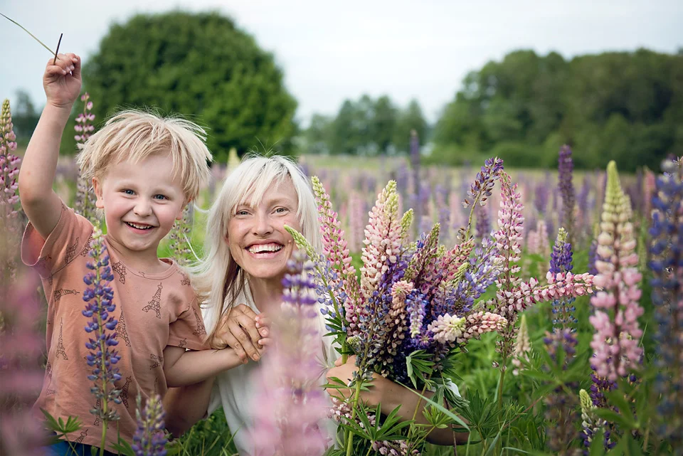 36_kronvallspixlar_familjefotografering_180610_webb_.jpg