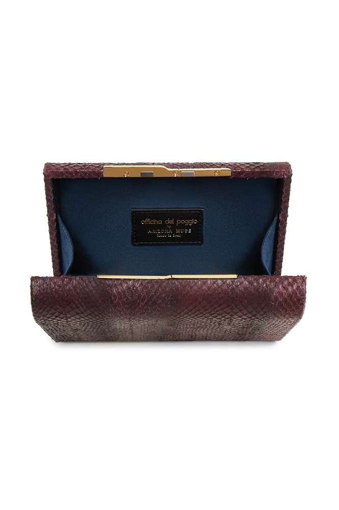 ODP-Officina-del-Poggio-Arizona-Muse-Officina-del-Poggio-Toscano-Clutch.jpg