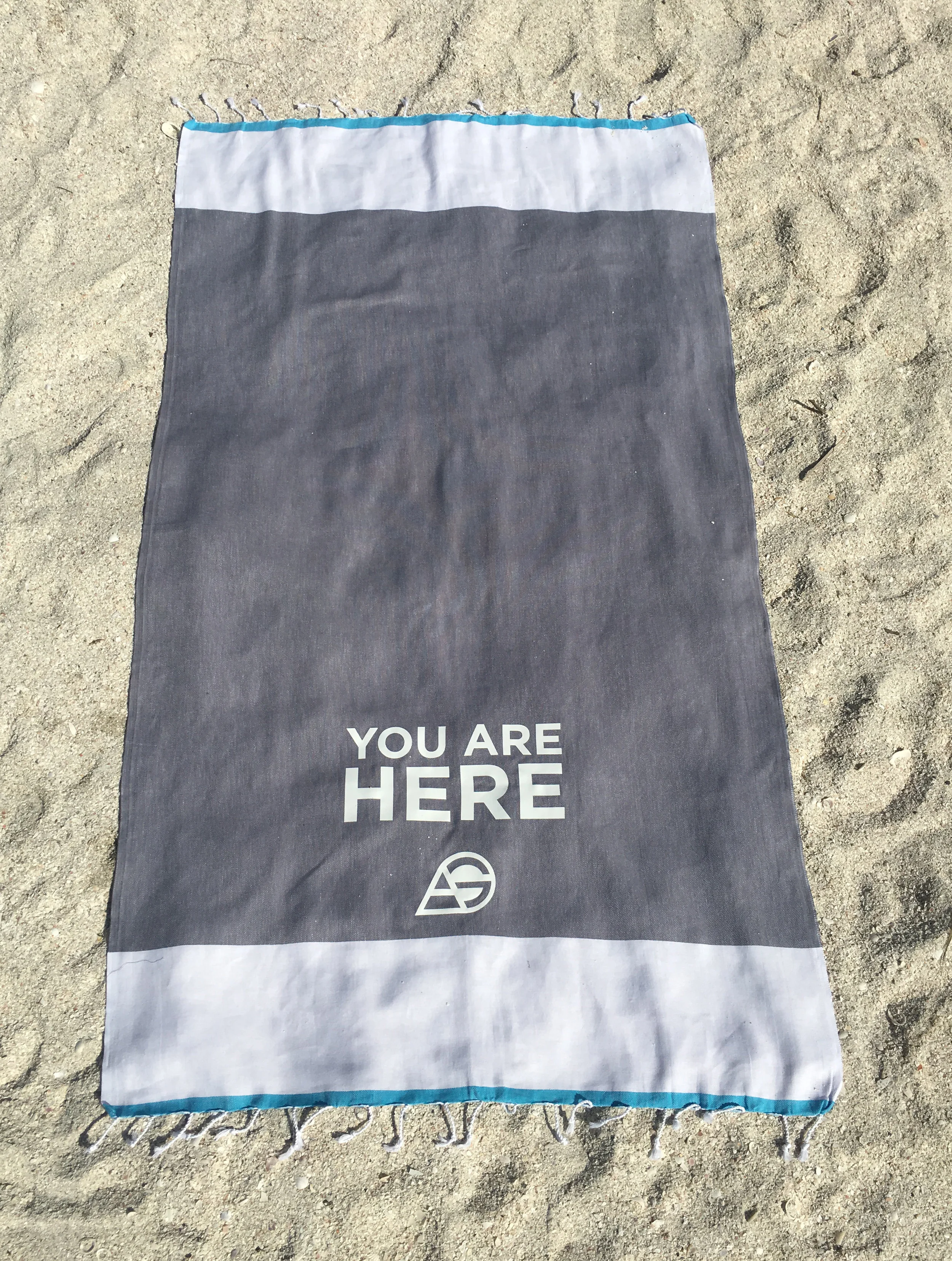 Towel_Turquoise_Charcoal.jpg