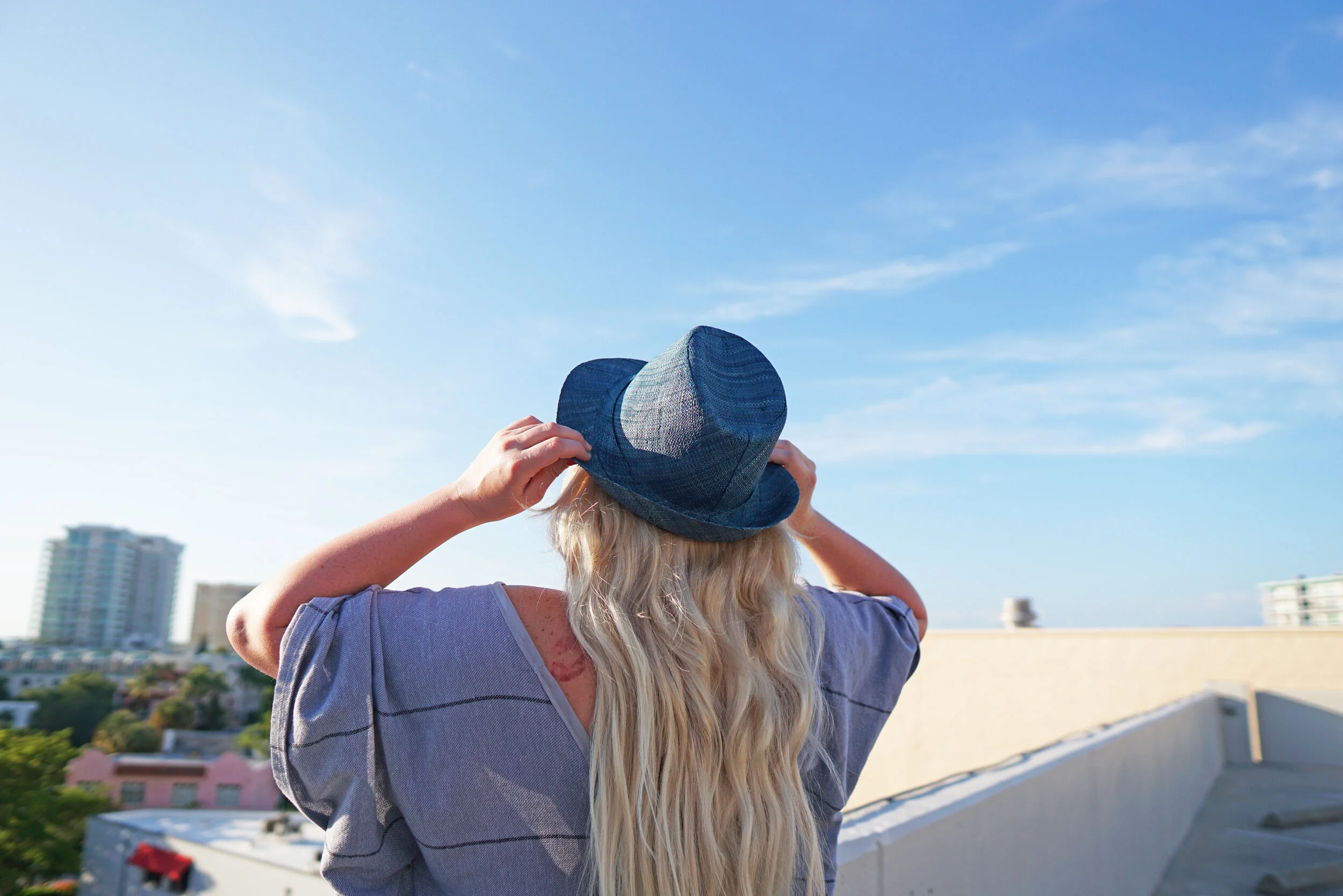 Fedora_Turquoise_Back.jpg