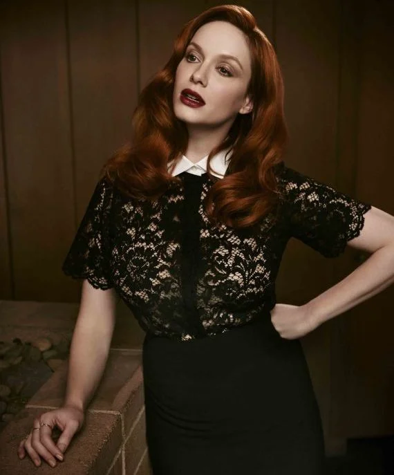 o-CHRISTINA-3-570.jpg