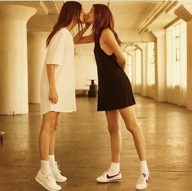 With everything going on in the world , just grab the person next to you and give them a friendly smooch ! Unless of course they don&rsquo;t want it 🙅🏻&zwj;♀️ #loveprevails  #nike and #reebok #cometogether